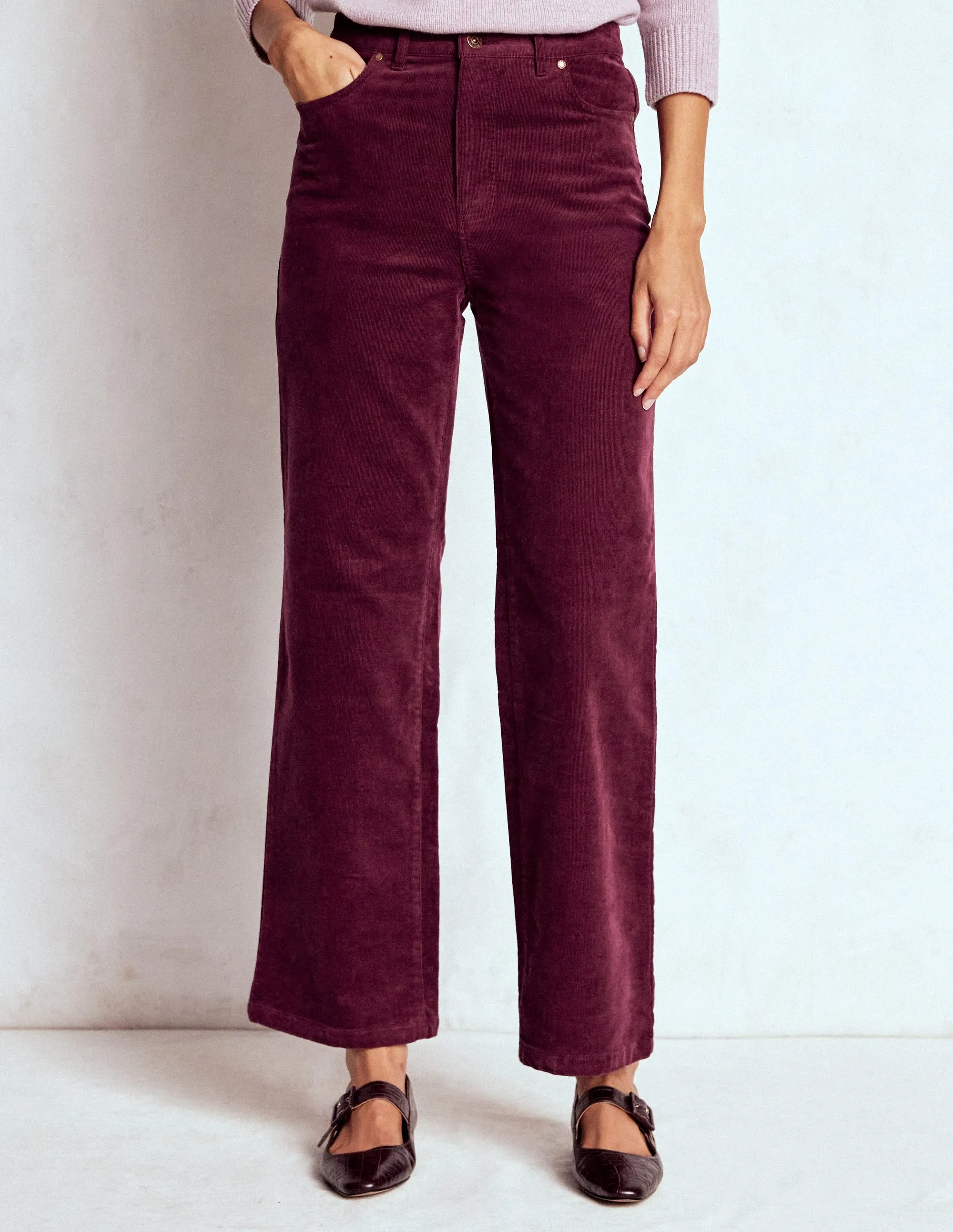 5-Pocket Cord Column Jeans-Burgundy Dressy look Urban Ready
