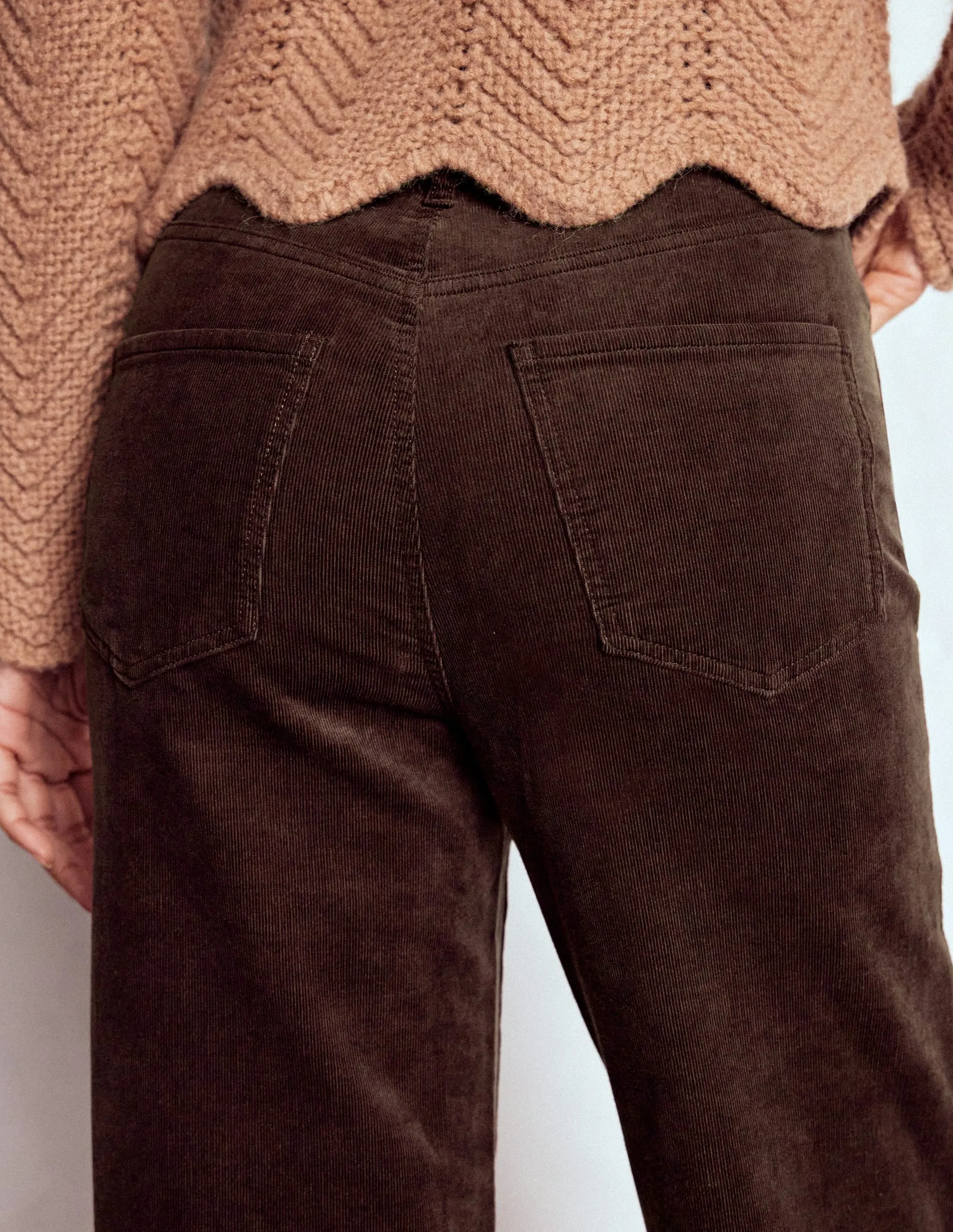 Breathable Comfort Fit Mid-rise fit 5-Pocket Cord Column Jeans-Espresso