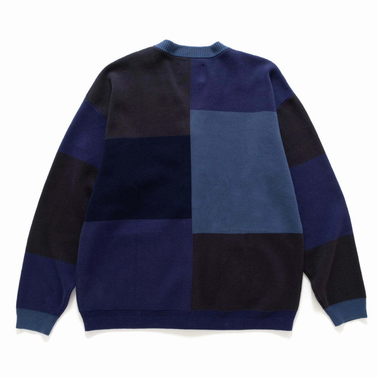 Down Stuffed Cold Climate (CD095) Colorblock Cardigan Low Bulk Design