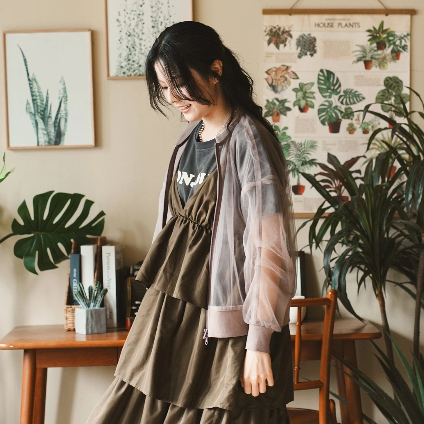 Auxiliary Attachment Points (JK375) See Through Layered Jacket Adjustable Waist Tabs