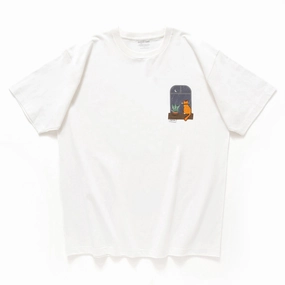Functional Look (ZT1412) Nightview Cat Embroidery Graphic Tee