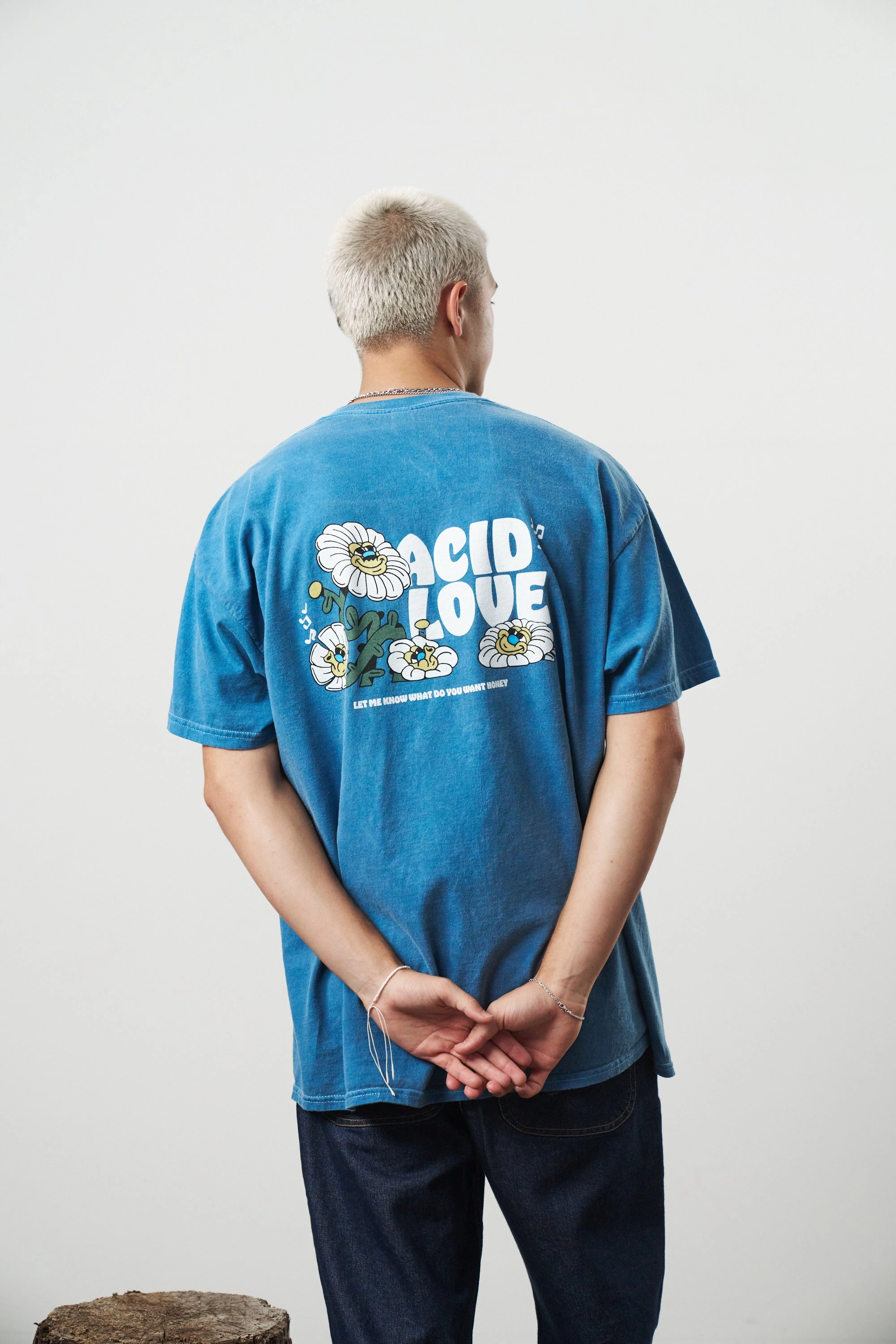 Day-to-Day Comfort Acid Love 'Daisy' Vintage Washed Tee - Ocean Blue
