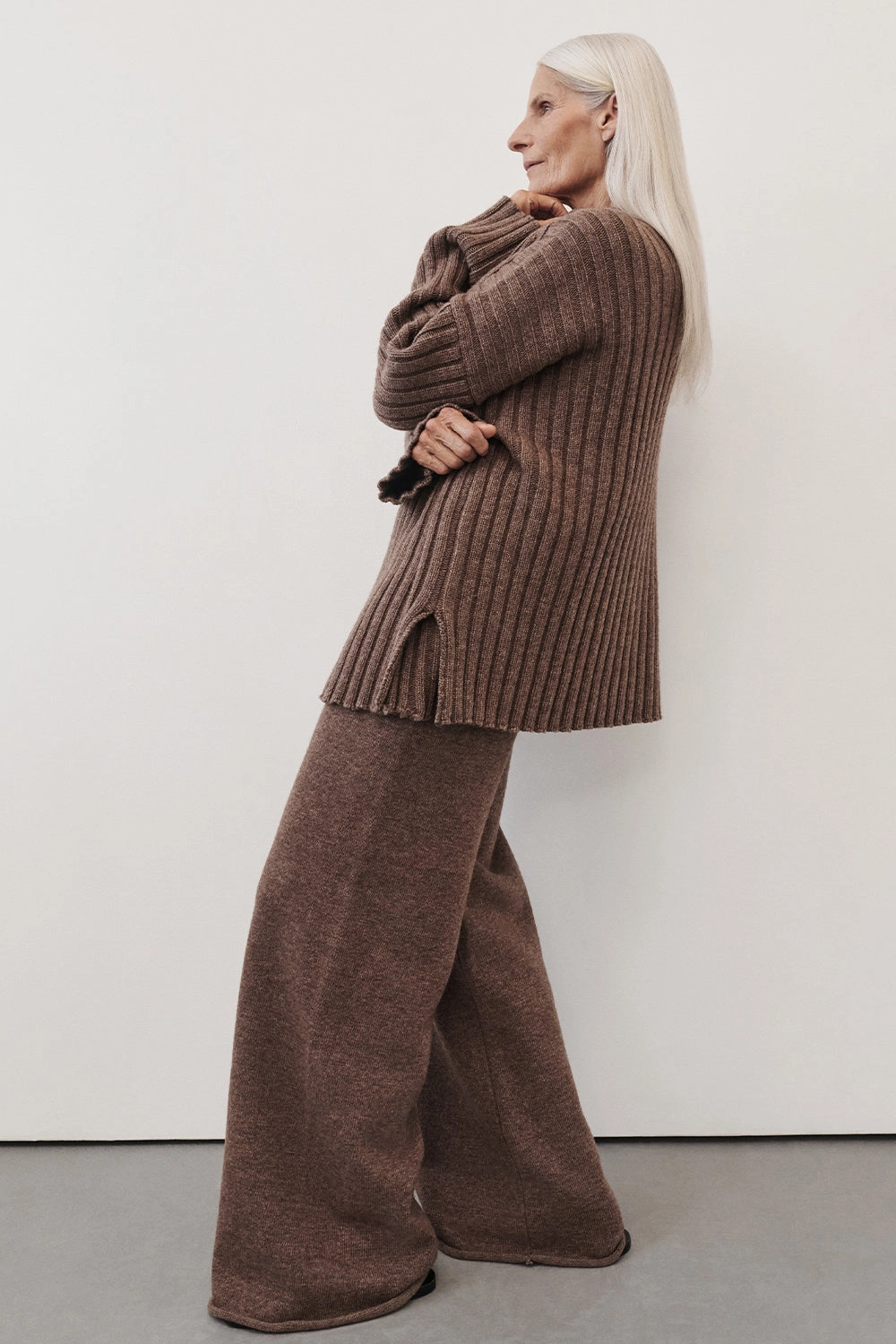 Easy Wear elastic waistband TUCSON MOCHA WIDE LEG KNIT PANT