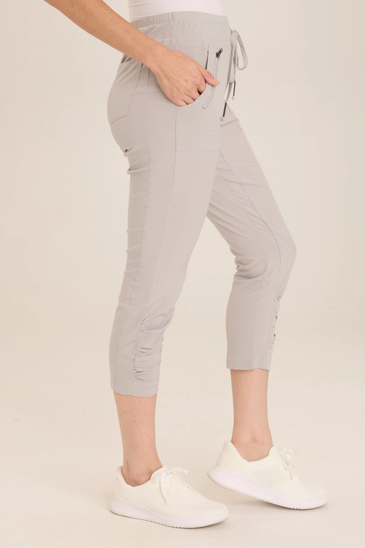 Aksana Whisper Stretch Ruched Active Slim Pant Comfort Seeker Soft Touch
