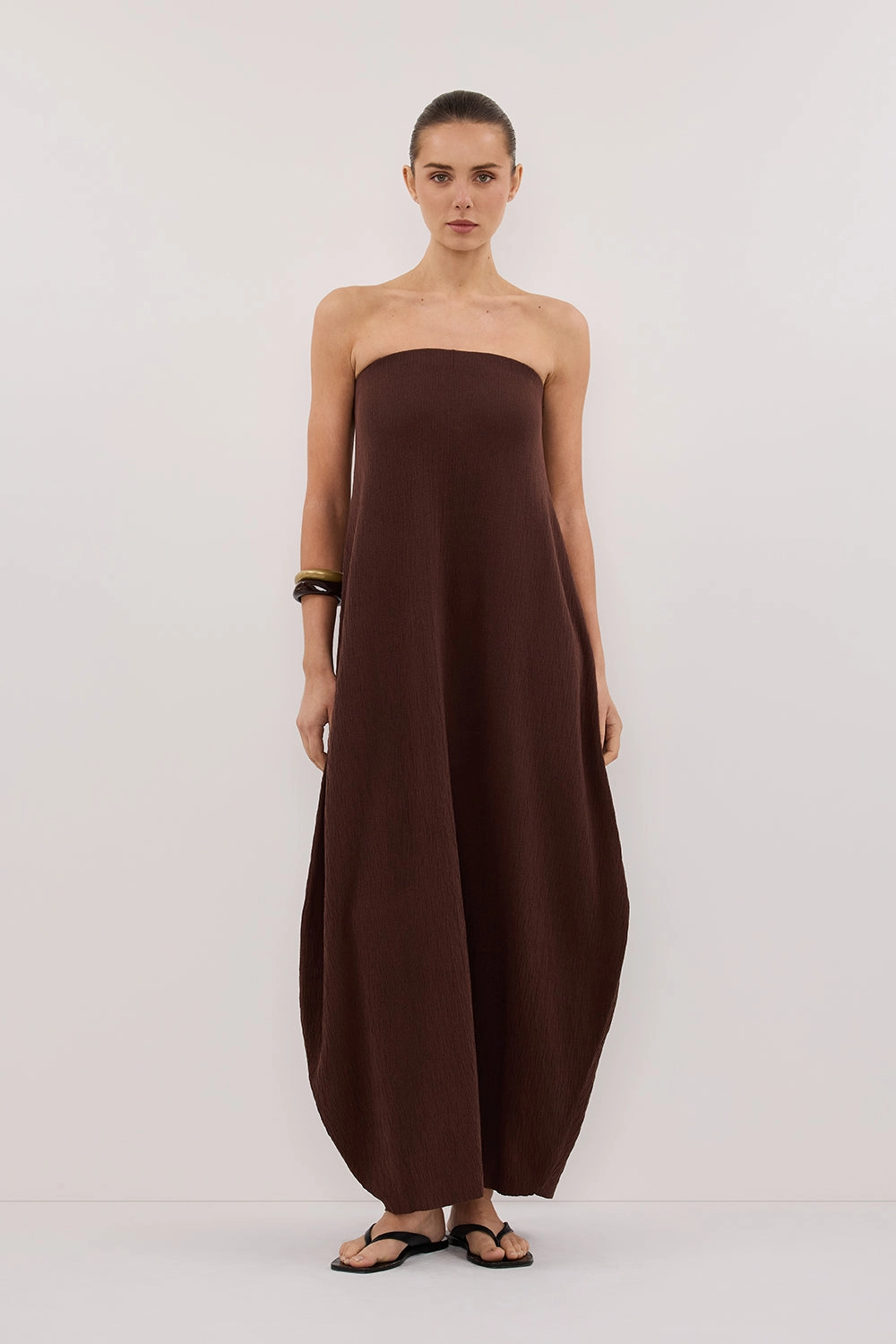 Flexible Design ALIAS CHOC TEXTURED KNIT STRAPLESS MIDI DRESS