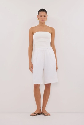 KAYLA WHITE LINEN BERMUDA SHORT Quick Layering