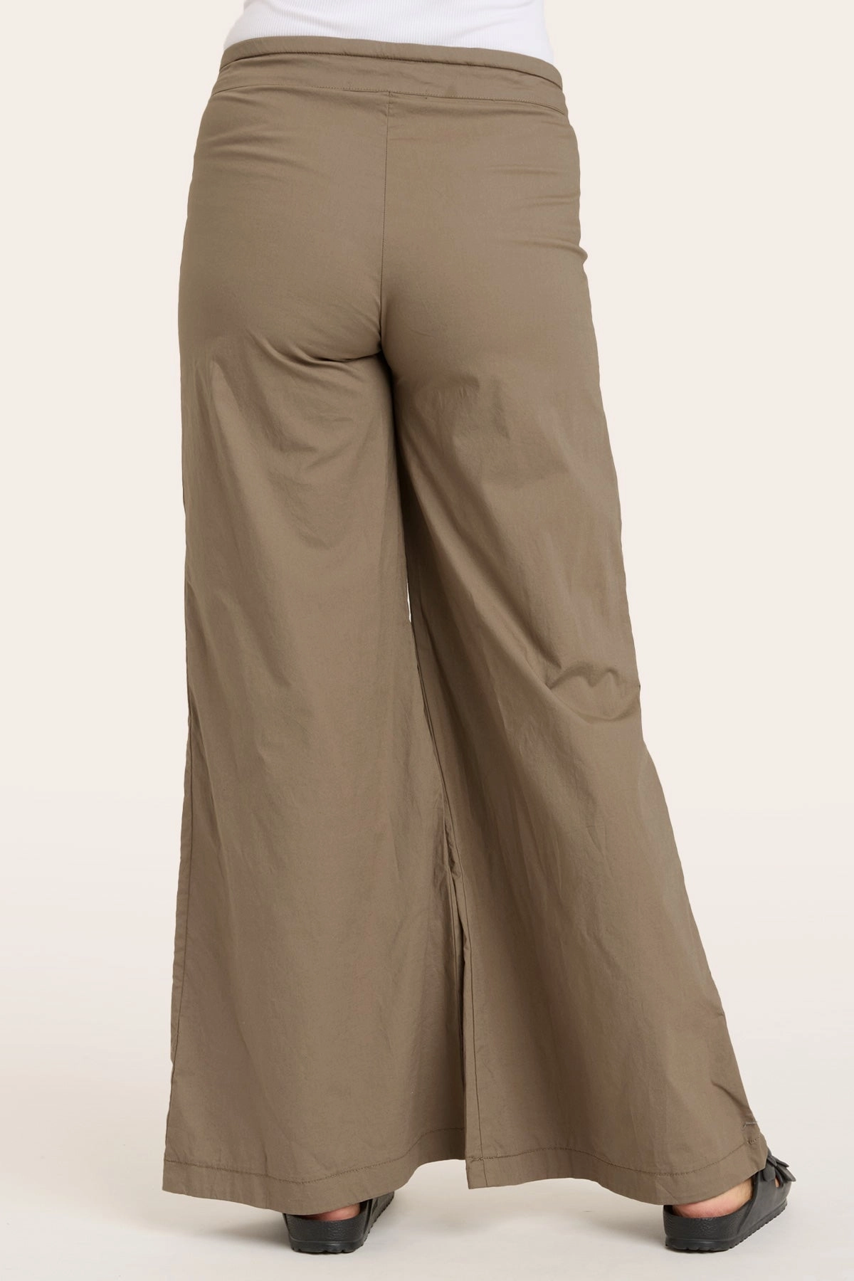 Terraced Wide Leg Pant Modern Relaxed Premium Stretch
