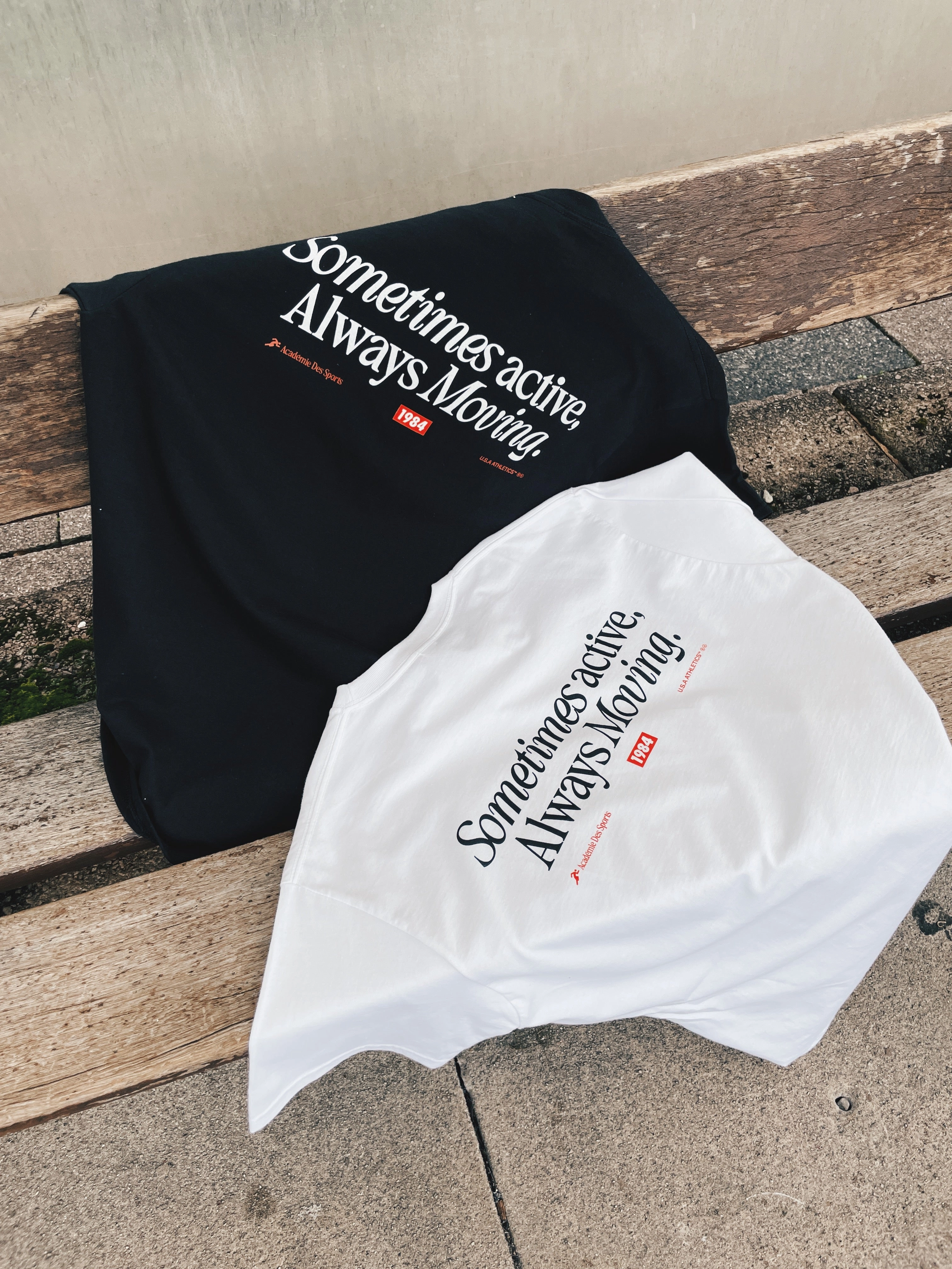 Minimalist Design Relaxing Fit Vice 84 'Always Moving' Tee - Black