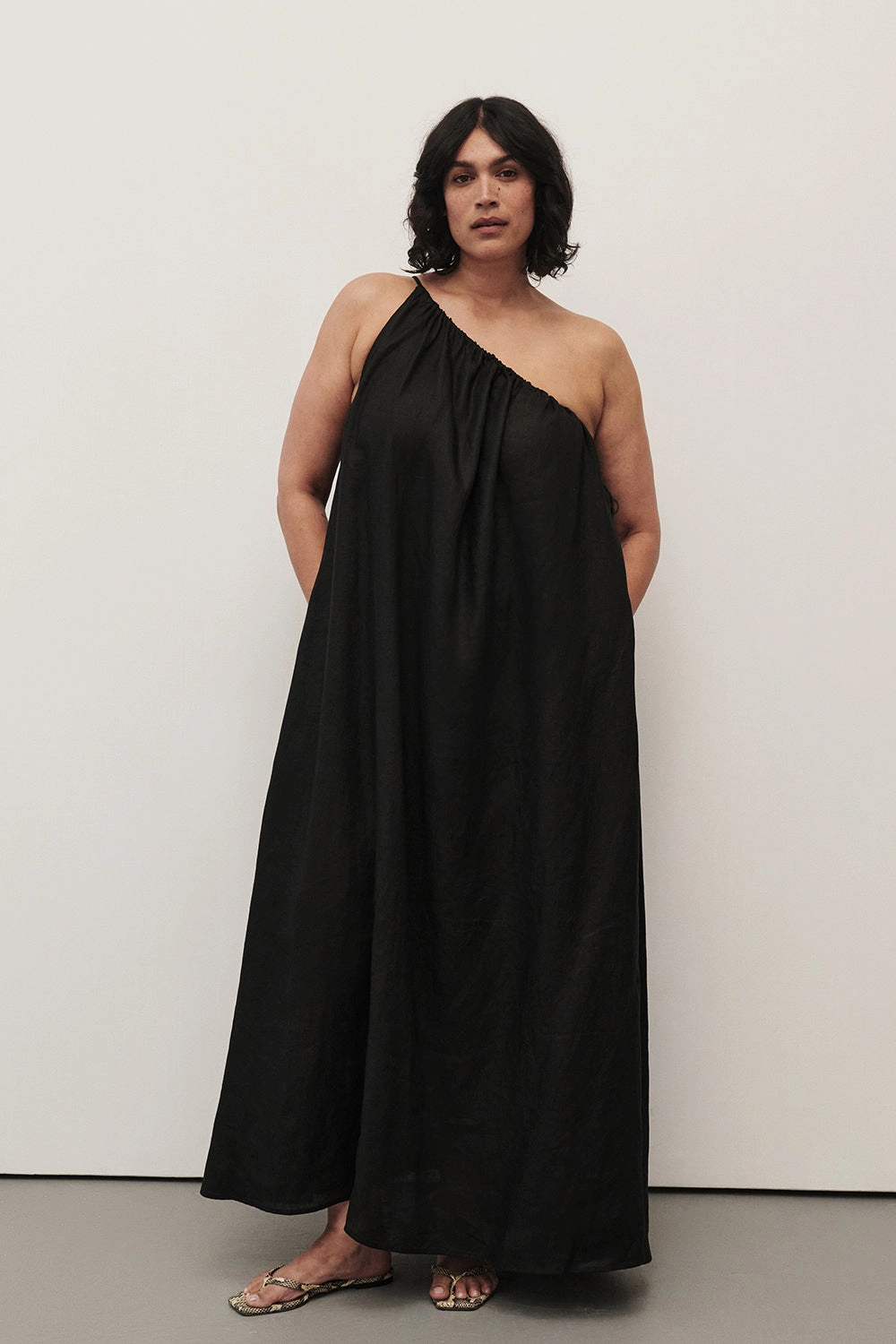 Classic Layering ALMA BLACK ASYM LINEN MIDI DRESS
