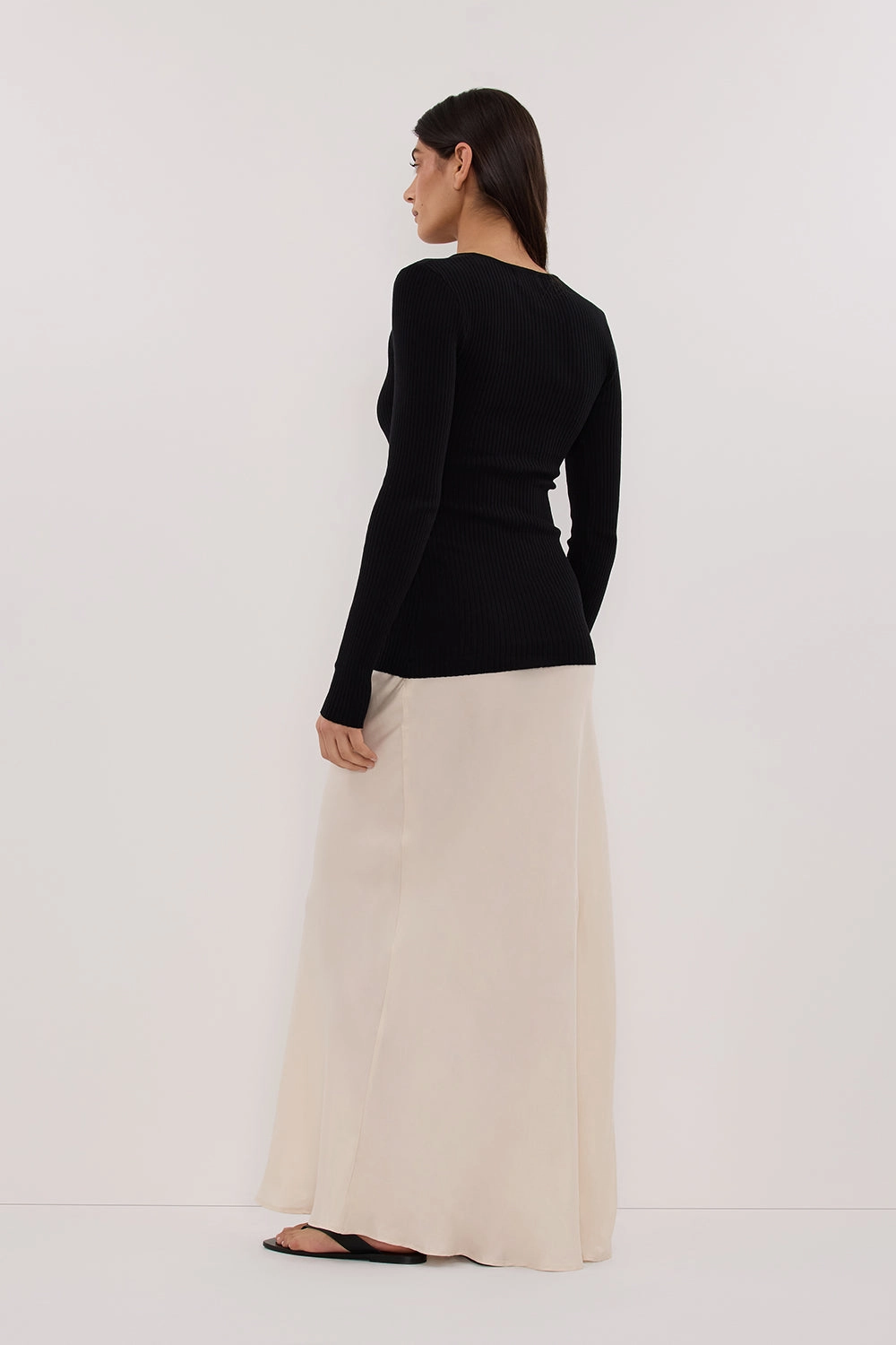 Multi Layer Insulation AMBER BLACK LONG SLEEVE KNIT CARDIGAN