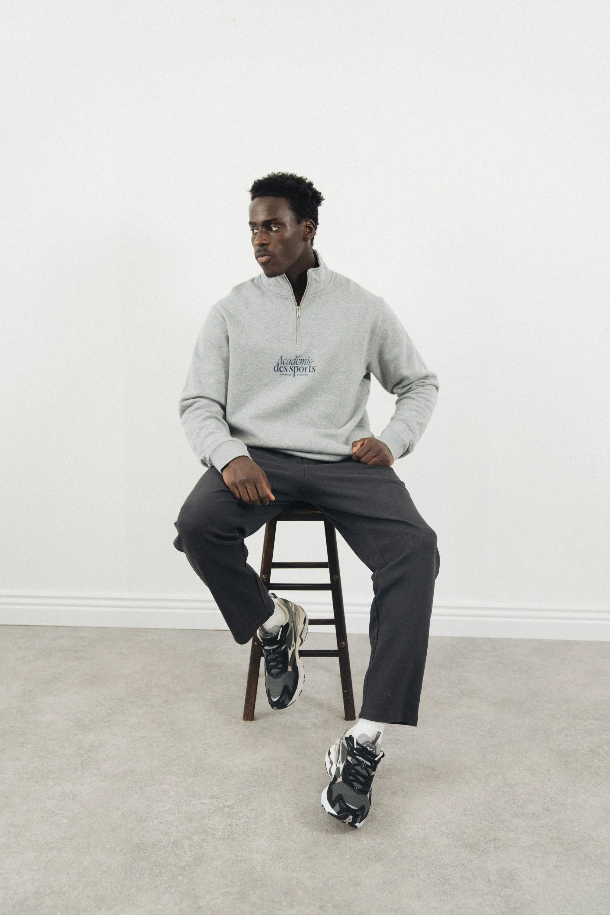 Snuggly Pieces Vice 84 'Acad??mie Des Sports Script' 1/4 Zip Sweater - Grey