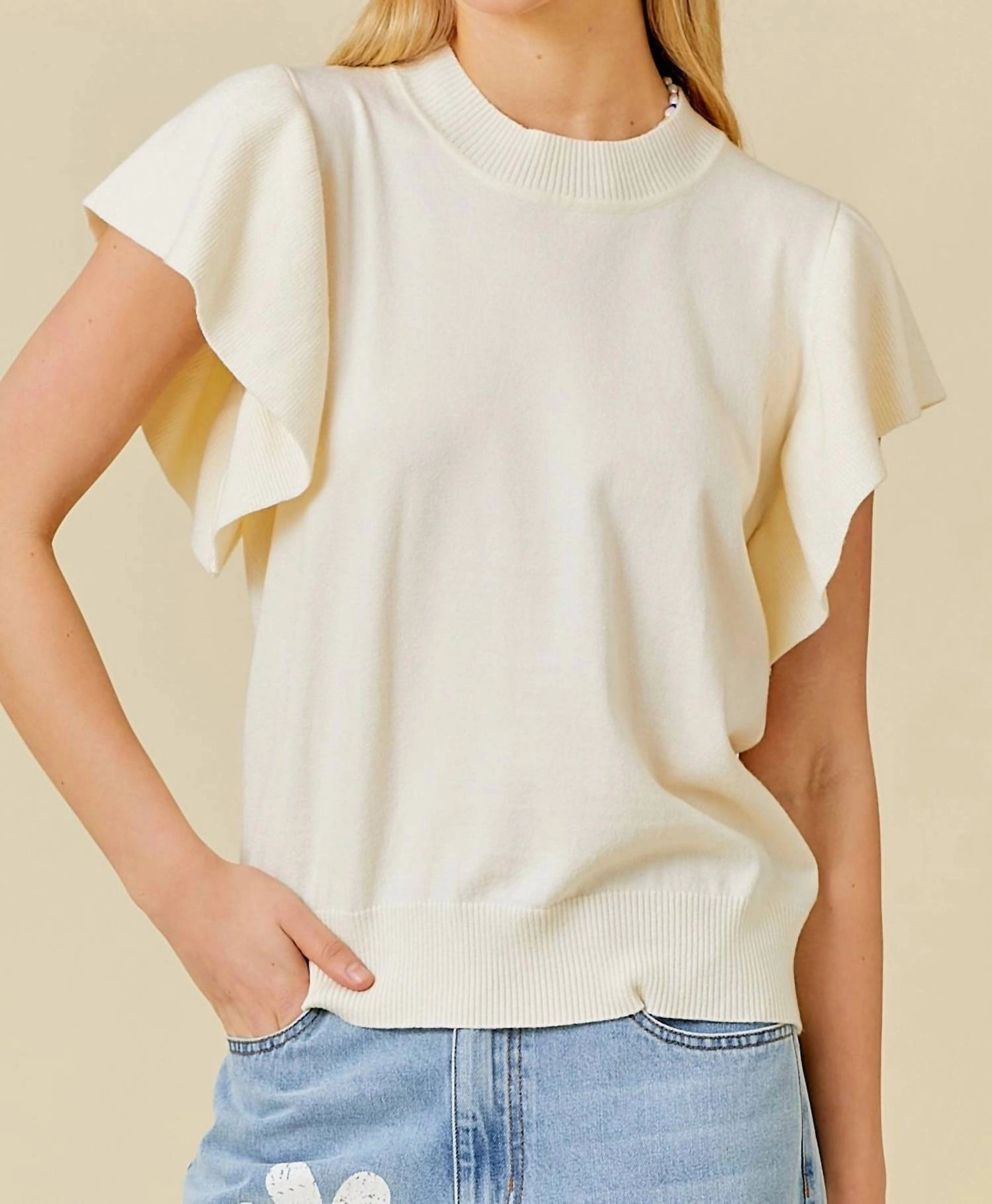 Breathable Material Ruffle Sleeve Sweater In Cream