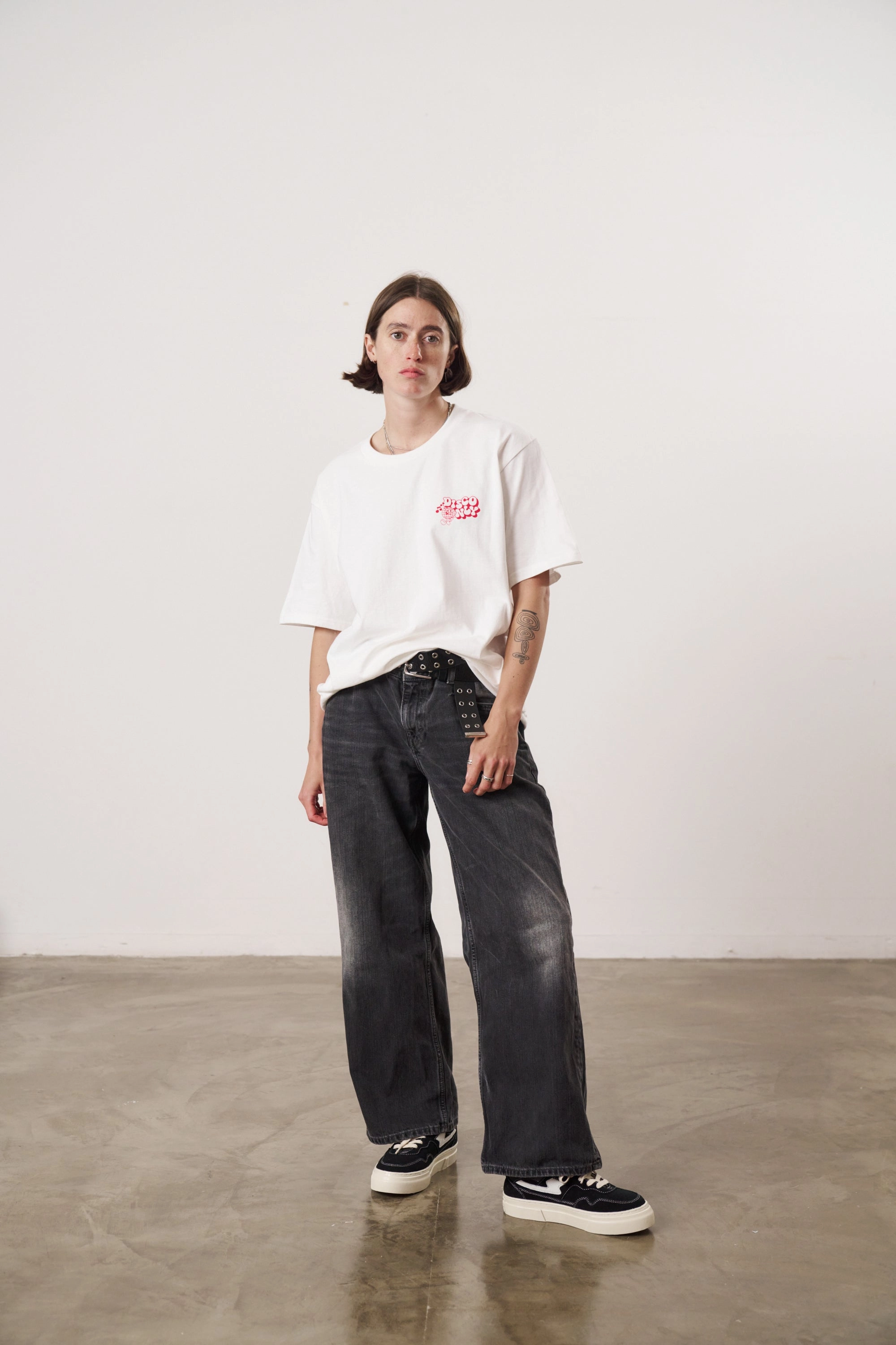 Relaxed Design Playful Vibes DISCO ONLY 'Retro Dancing' Tee - White