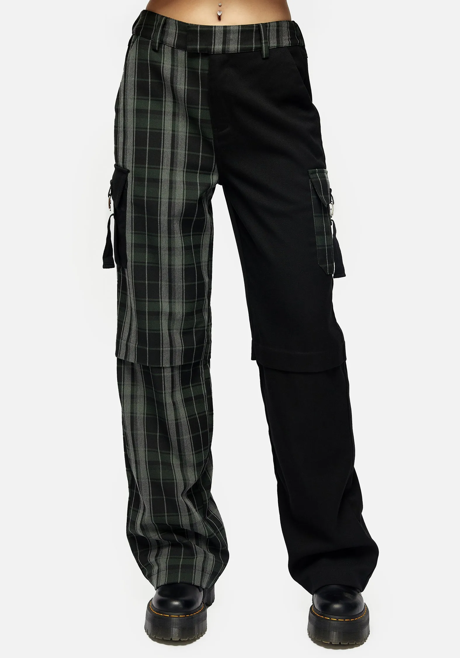 Casual Comfort Fit Water Resistant Checkmate Cargo Pant