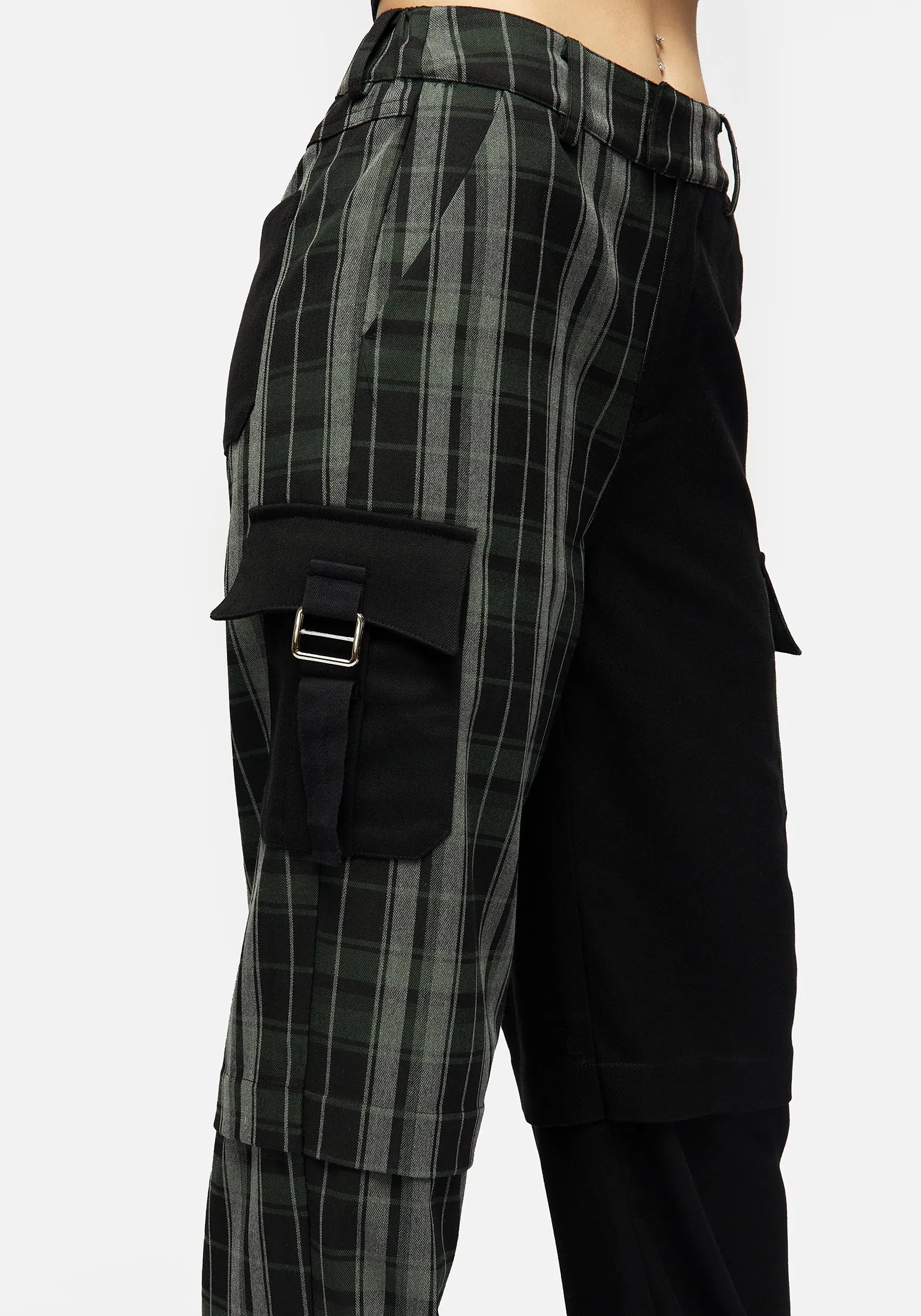 Adjustable drawstring Quick Slip Checkmate Cargo Pant