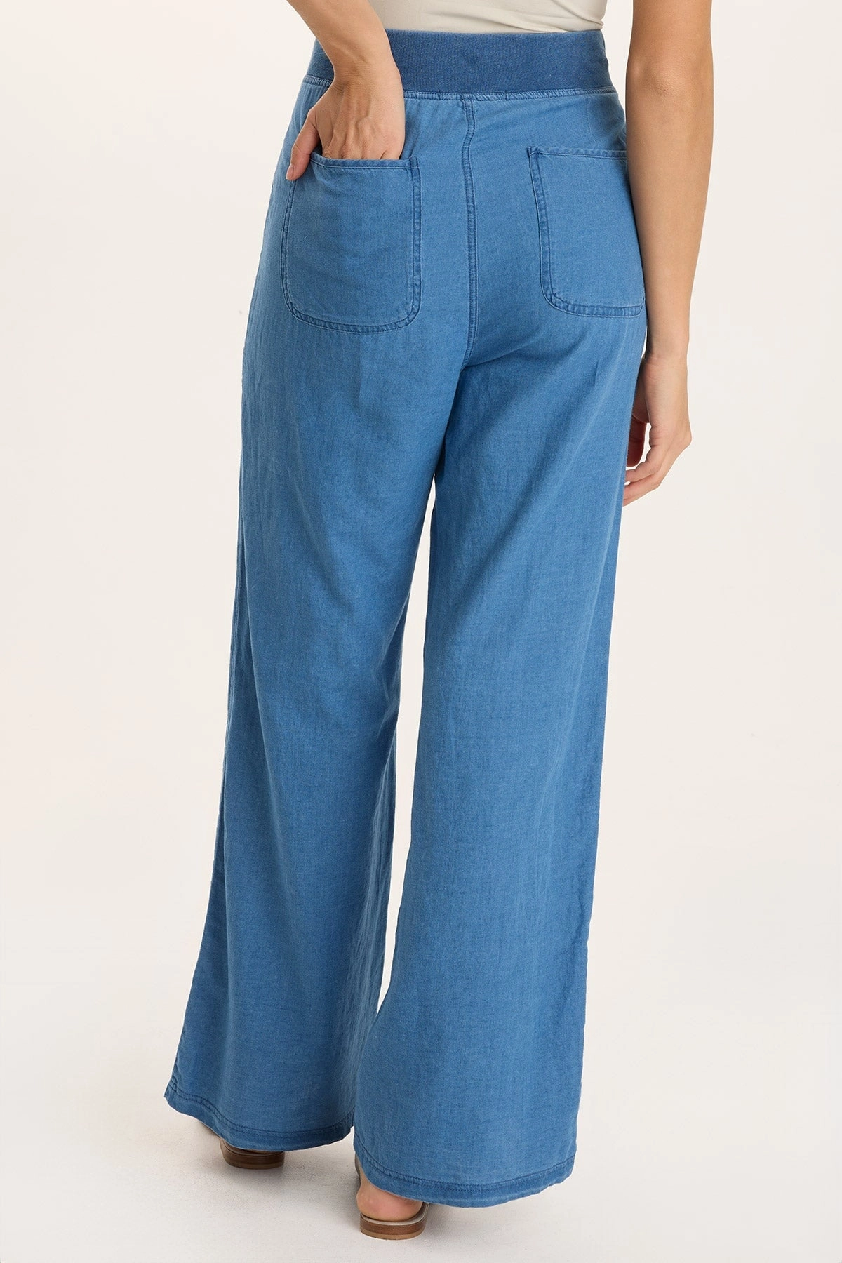 FlexibleMobility Full Flex Arvid Mock Denim Pull-On Wide Leg Pant