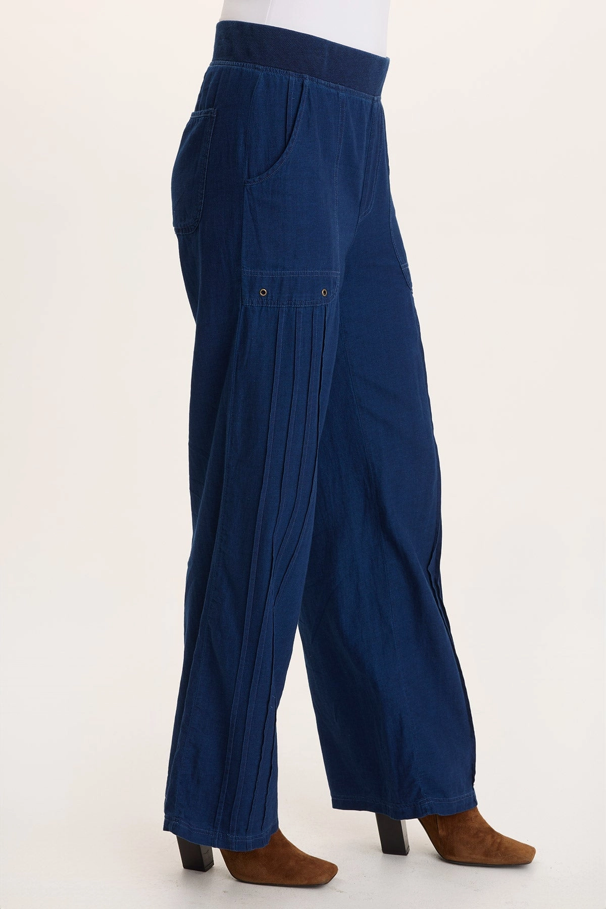 Arvid Mock Denim Pull-On Wide Leg Pant Body Friendly Relaxed Vibe