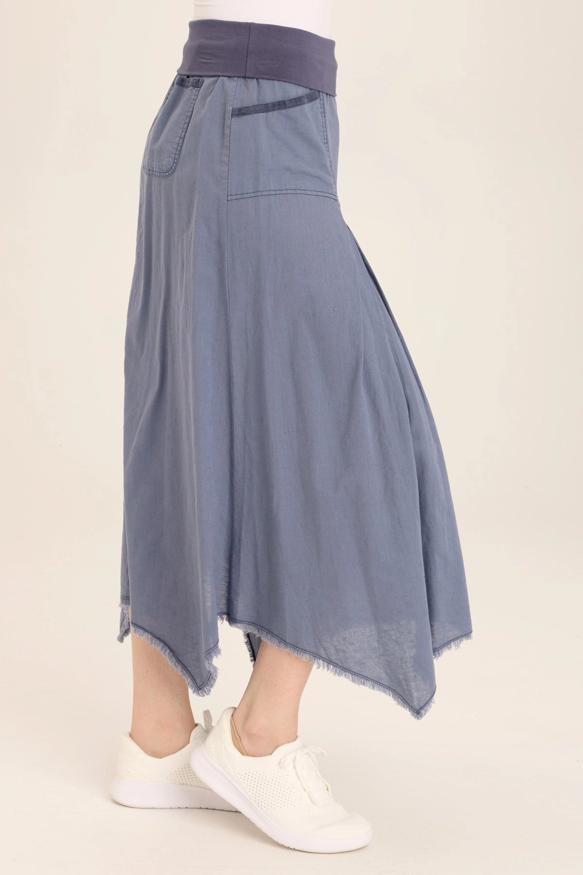 Triste Linen Bohemian Sharkbite Maxi Skirt Oversized style