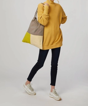 Chic and Warm Stylish Warmth Bente Sweater In Sol
