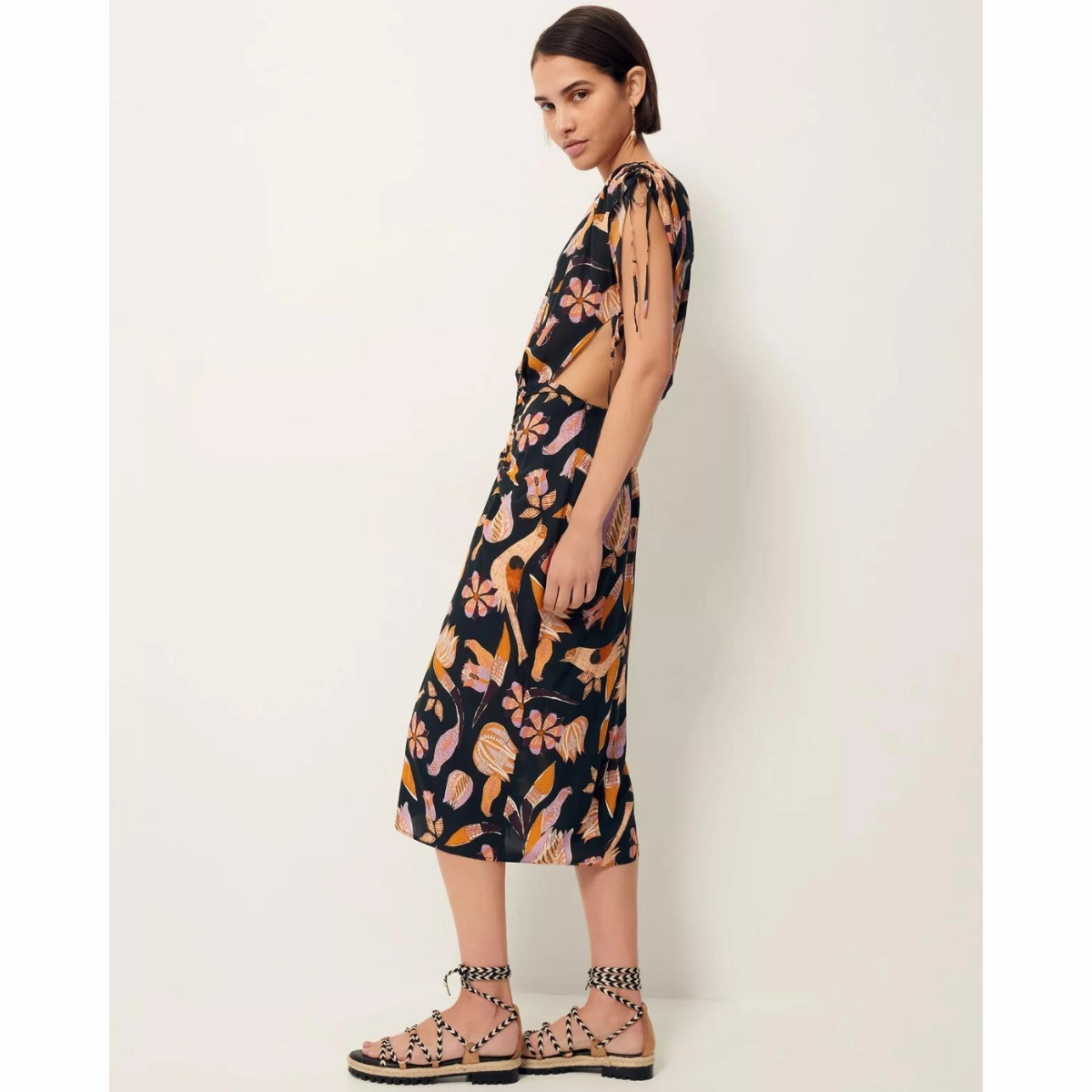 Light And Airy Active Outfit Birdika Carlota Dress