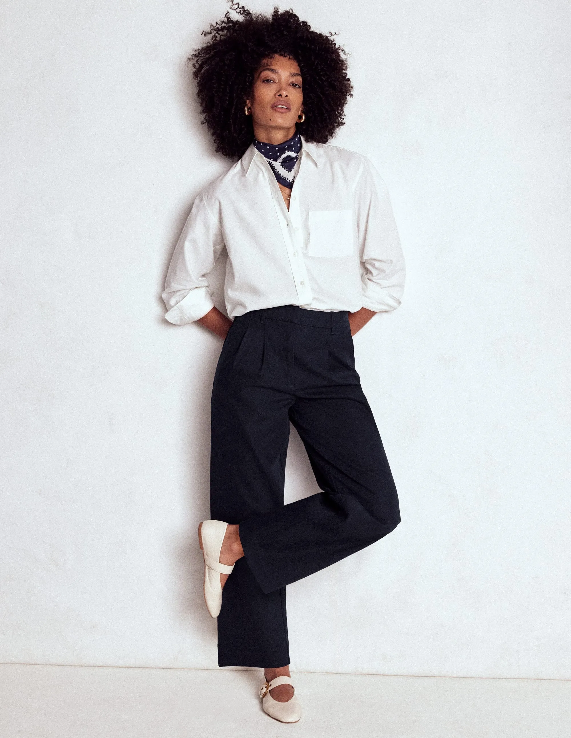 Minimal Style Flexible Performance Wear Bloomsbury Cotton Trousers-NAVY