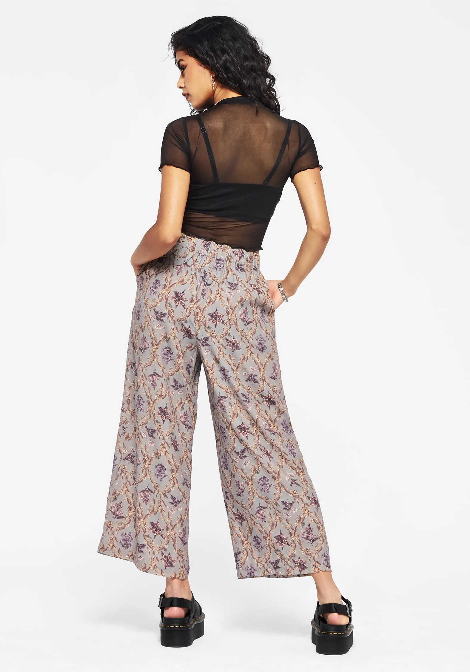Comfy Movement Blossom Floral Tile Printed Wide Leg Culotte Trousers