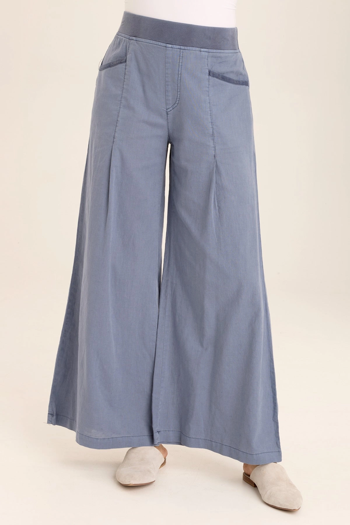Lightweight Fabric Slim Wear Design Terri Wide Leg High-Waist Pant