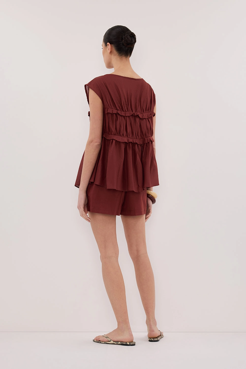 QUINN SAHARA LINEN SHORT Basic Look