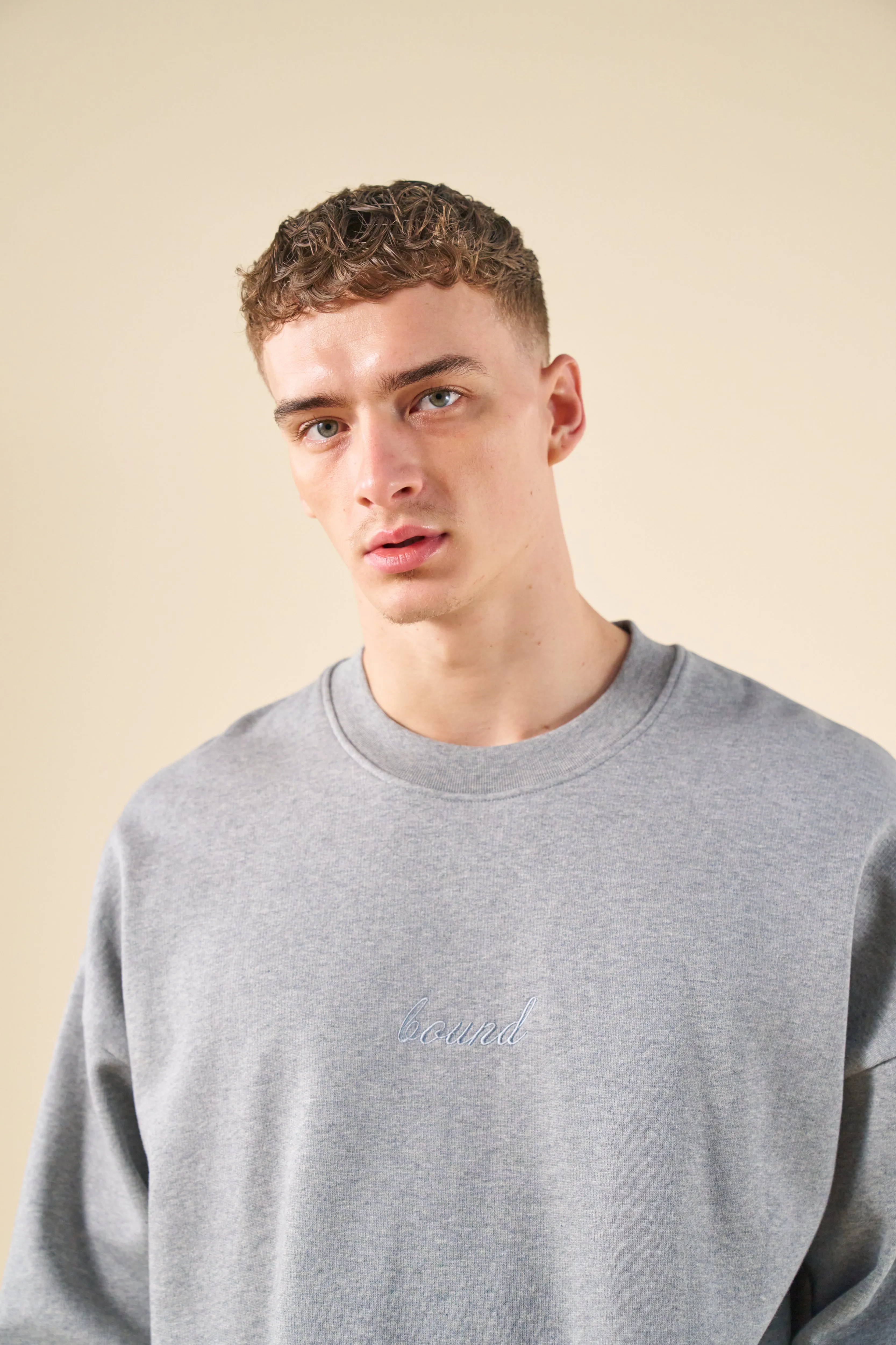 Winter Layering Look Cold-weather knit bound Sustain Heavy Sweater - Heather Grey
