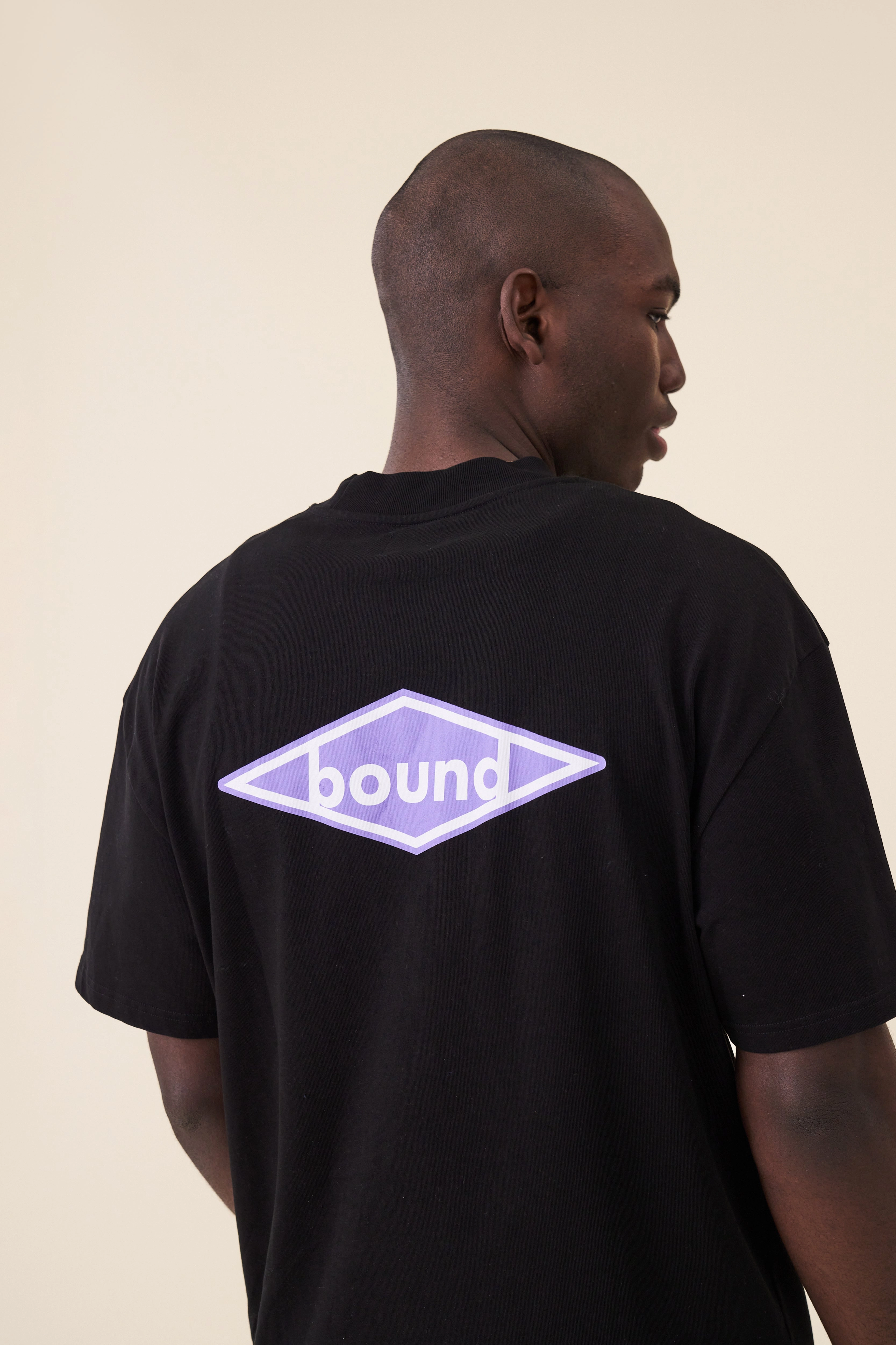 Comfy Style Fit For Movement bound 'Diamond' Tee - Black