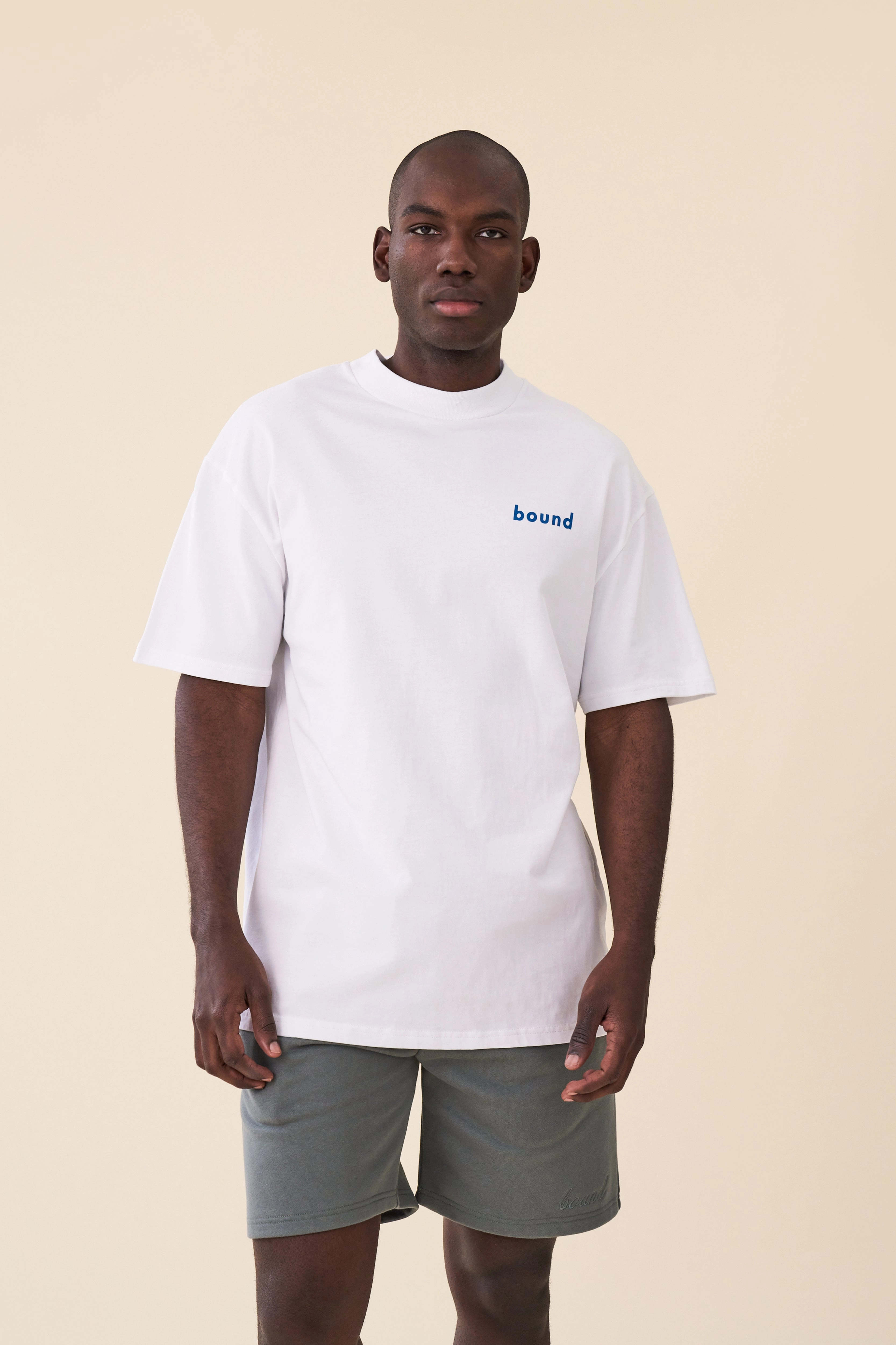 Cozy Vibes Luxurious bound 'Diamond' Tee - White