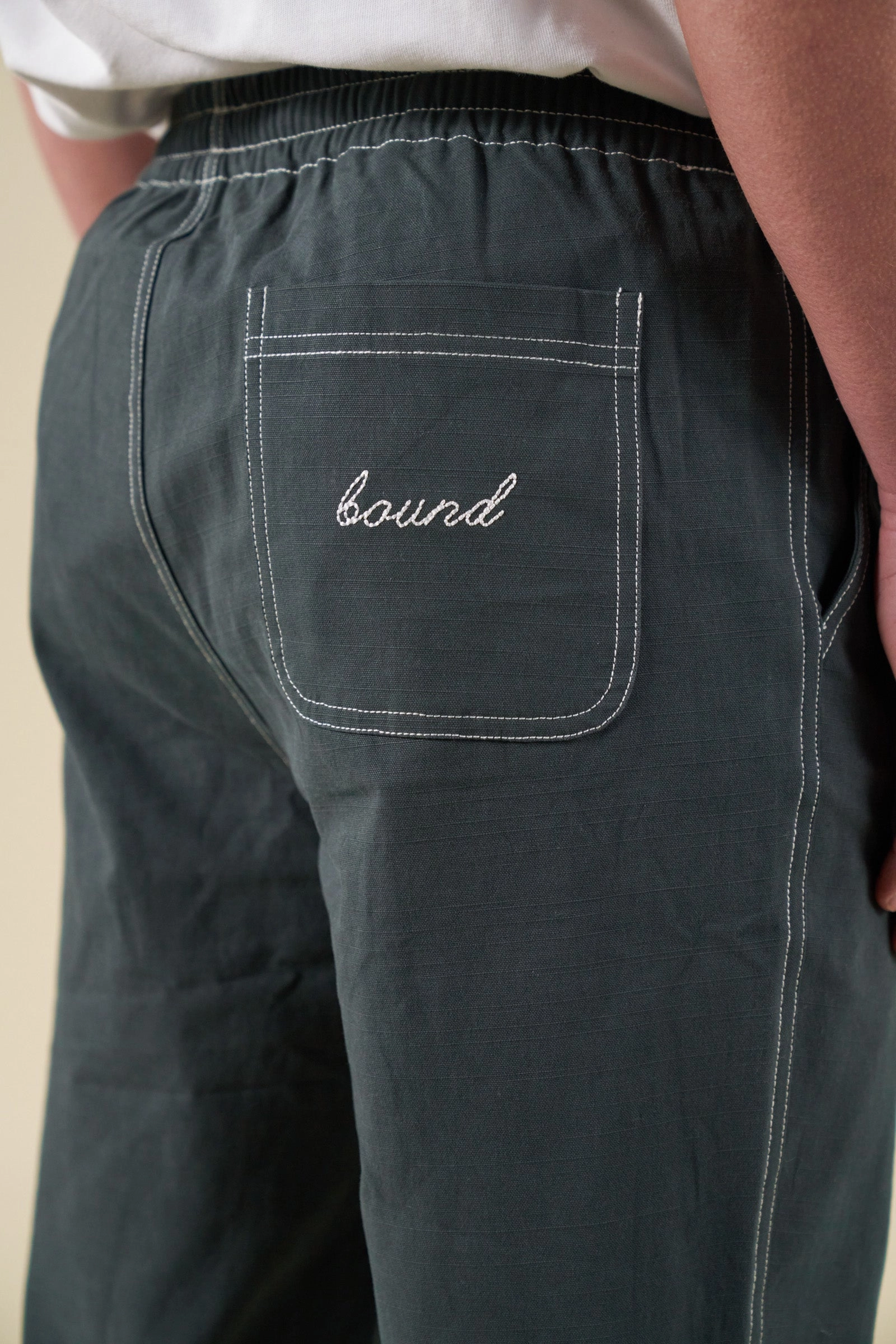bound Contrast Ripstop Canvas Trouser - Mid Green Timeless Style Modern Fit