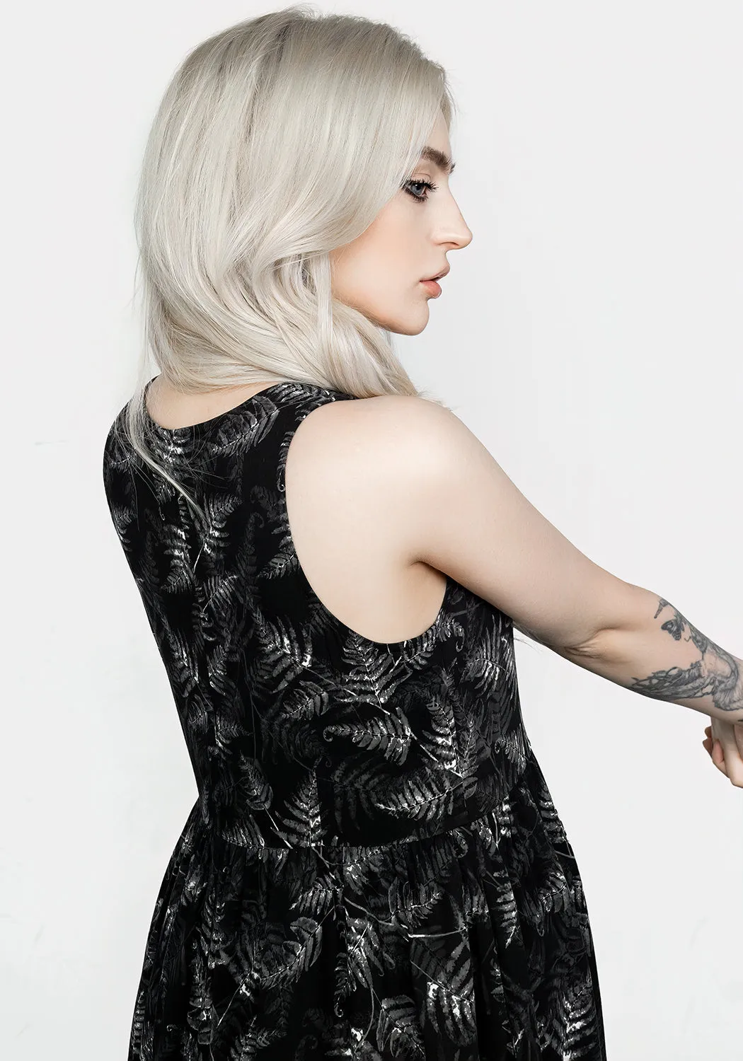 Cruise-Wear Bracken Sleeveless Smock Mini Dress