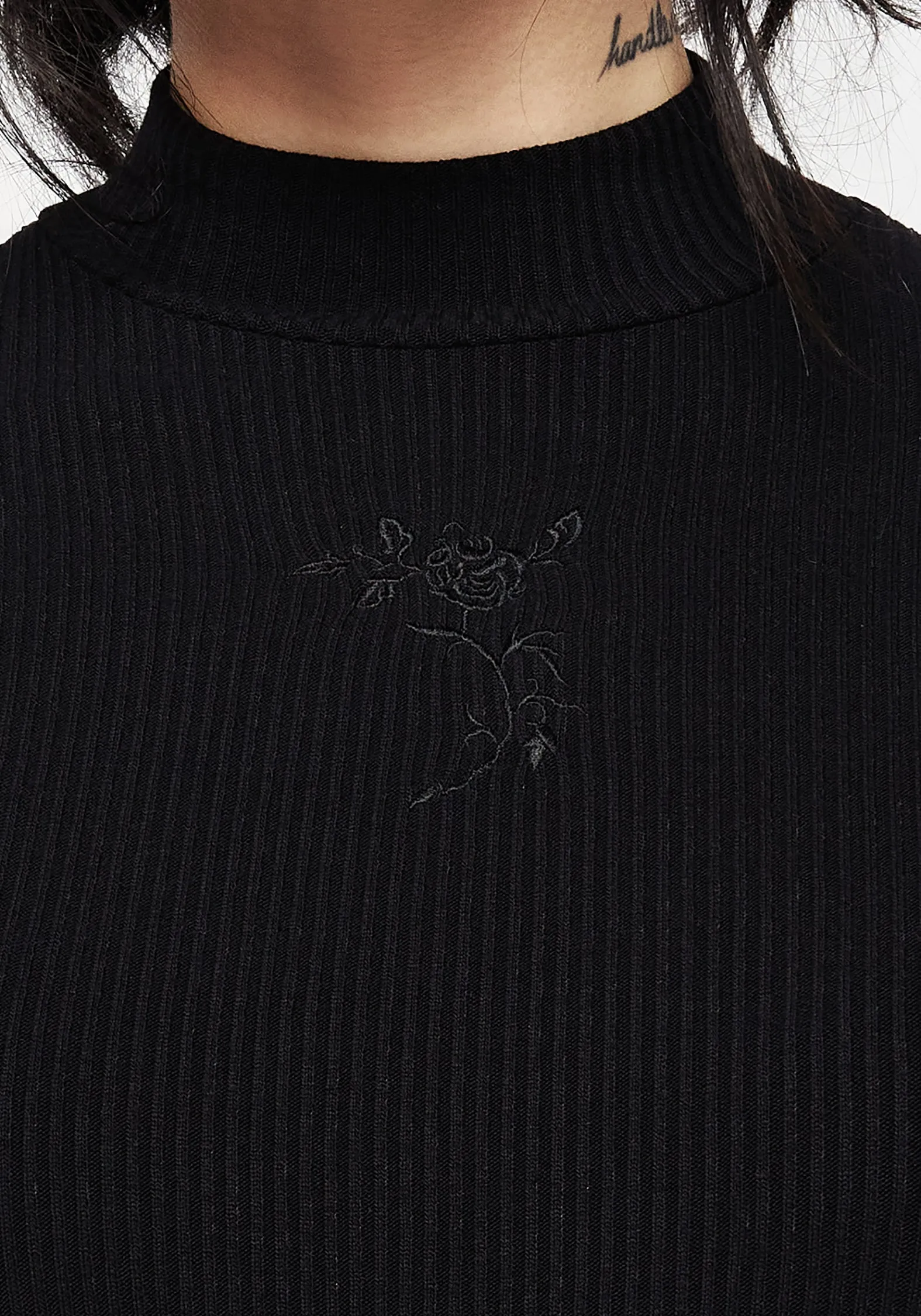Adonia High Neck Ribbed Top V neck Hooded