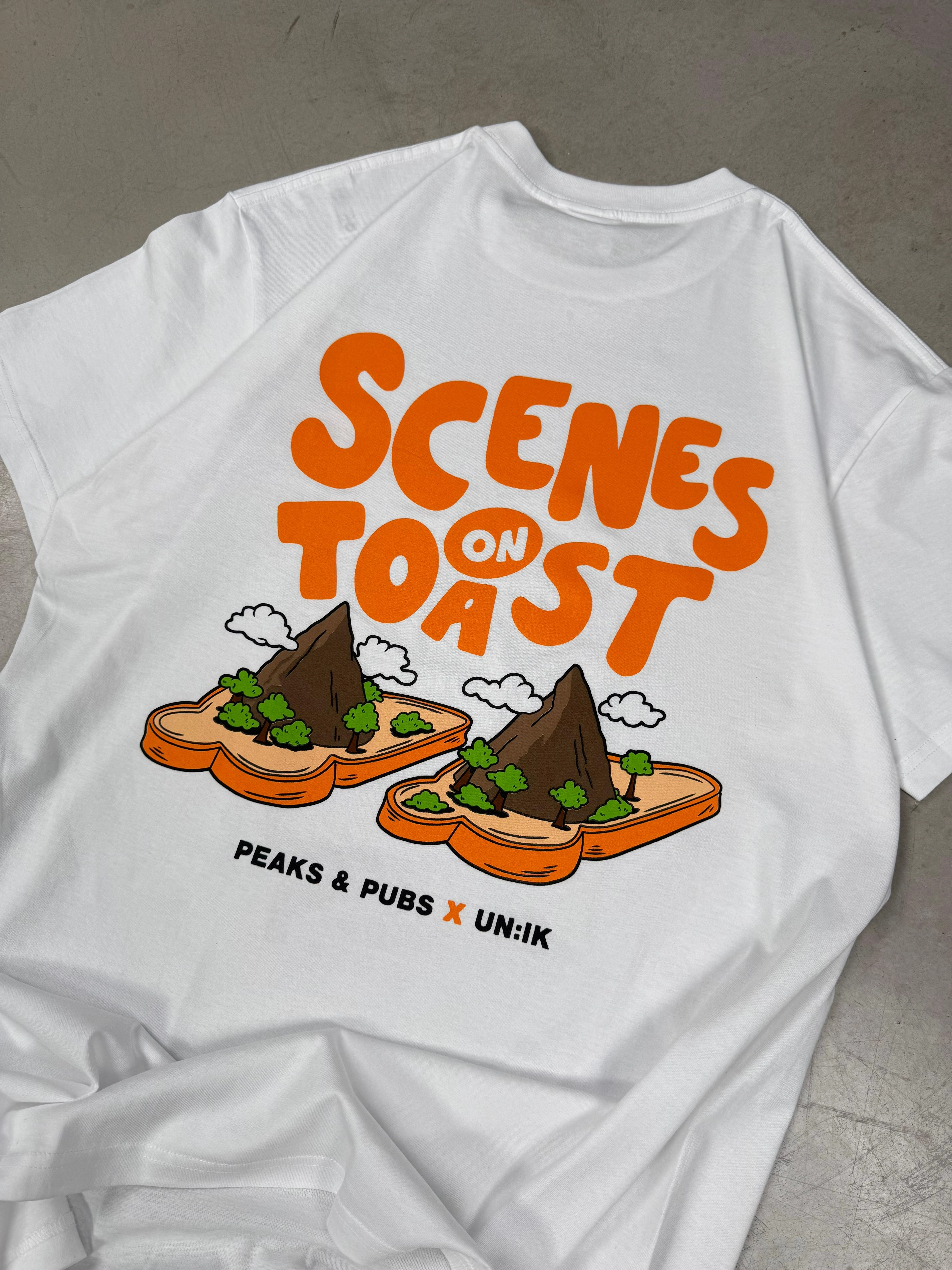 Vintage Wash Effect Yarn Dyed Fabric Peaks & Pubs 'Scenes on Toast' Tee - White