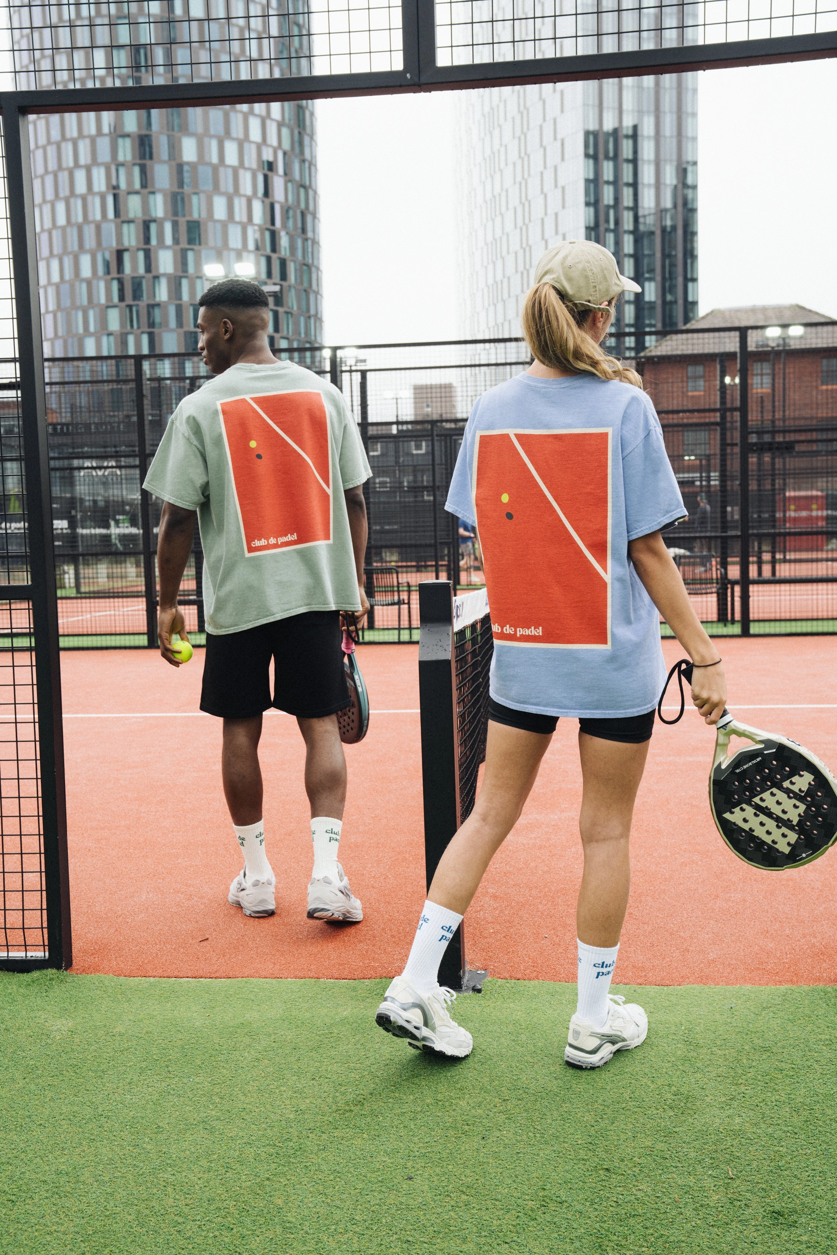 Club de Padel 'Bounce' Vintage Washed Tee - Sky Blue Street Trend Look