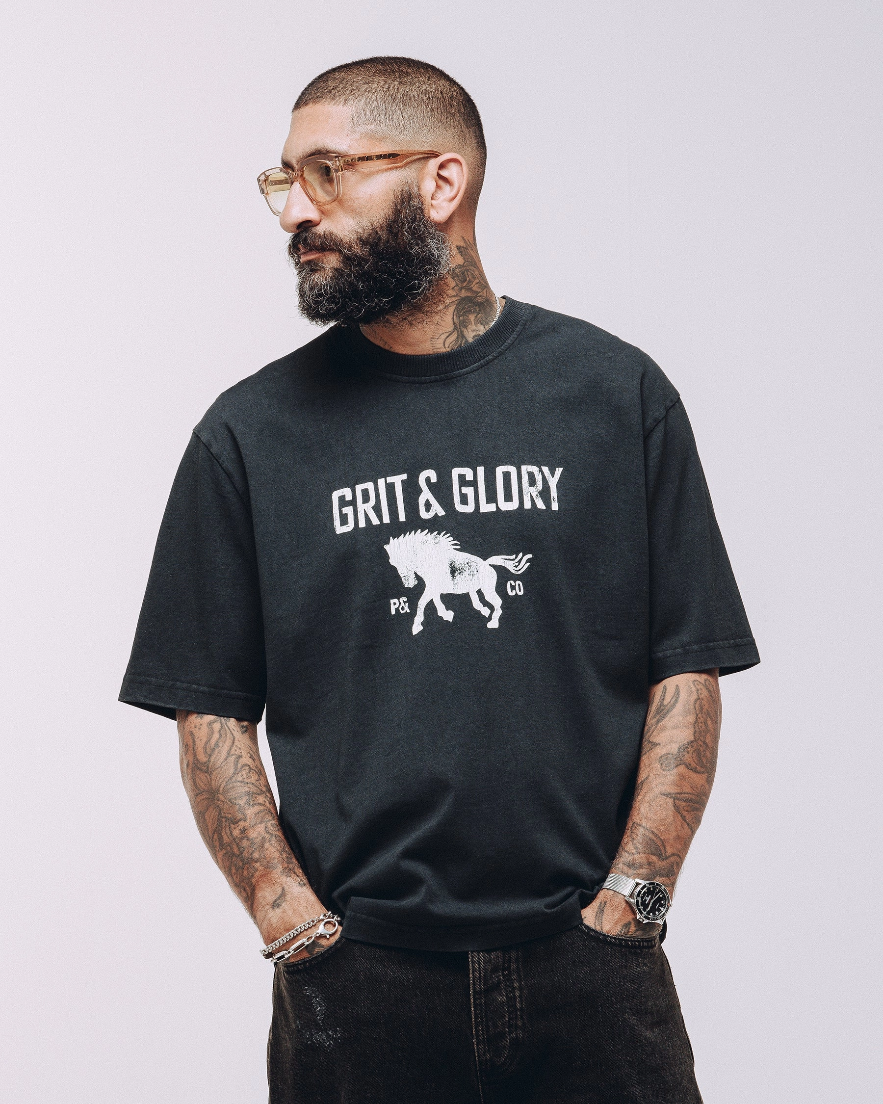 Effortless Style Grit & Glory Boxy T-Shirt - Washed Black