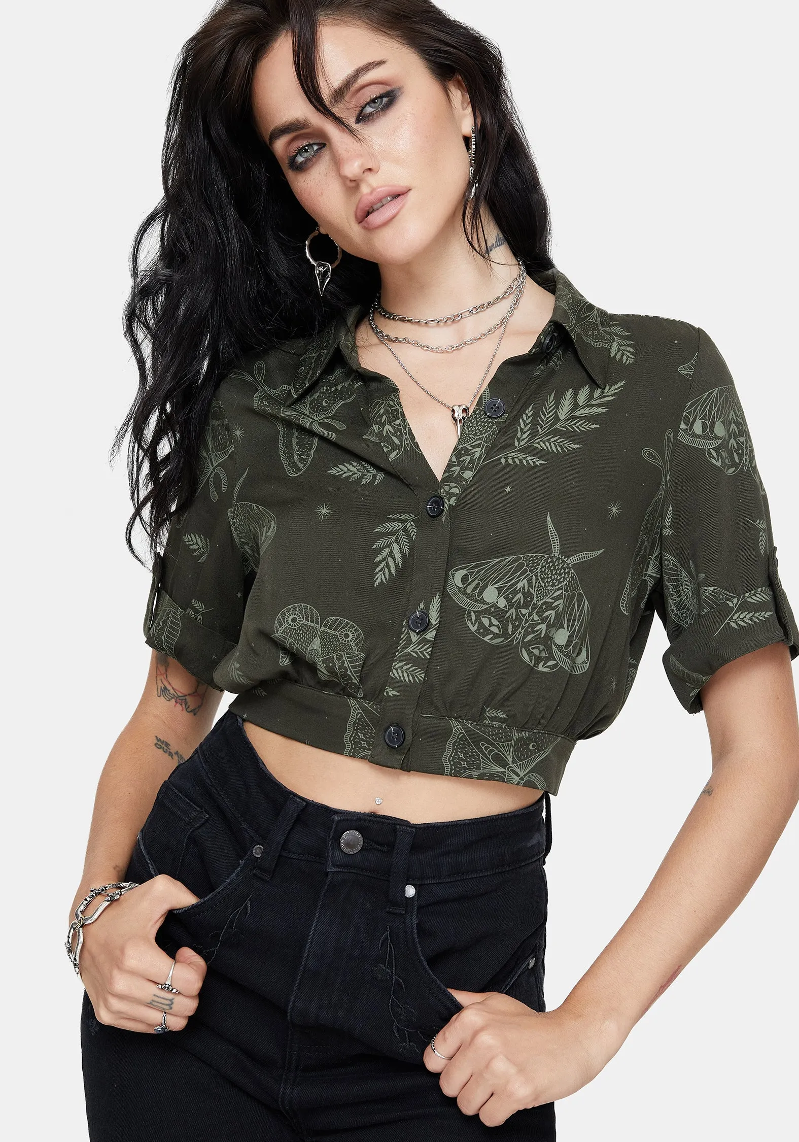 Youthful Style Chambray Fabric Callopistria Moth Print Short Sleeve Crop Shirt - Green