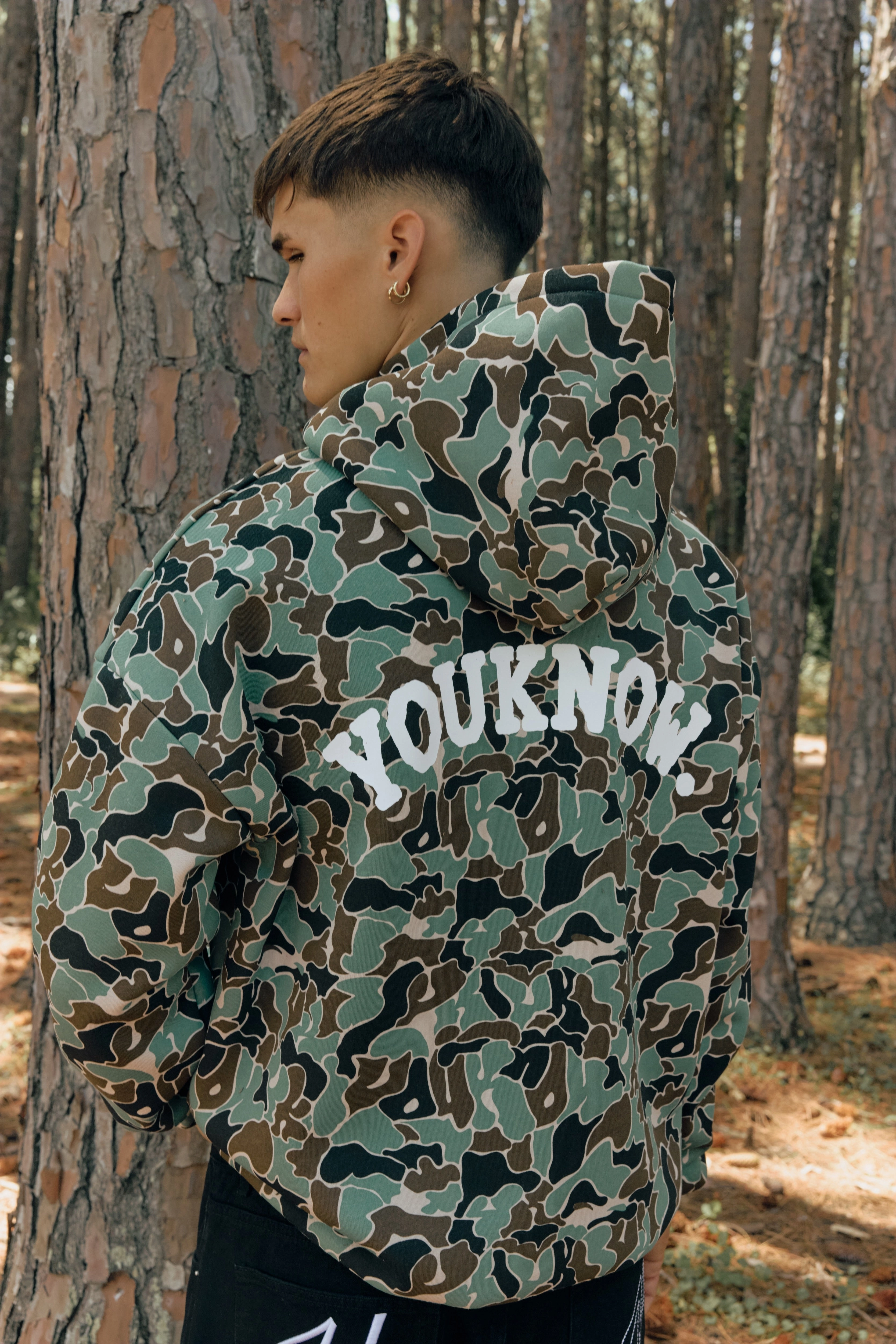 Minimalist Look CAMO HOODIE | Green