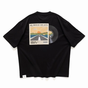 Classic timelessness (ZT1375) Vinyl Cover Graphic Pocket Tee