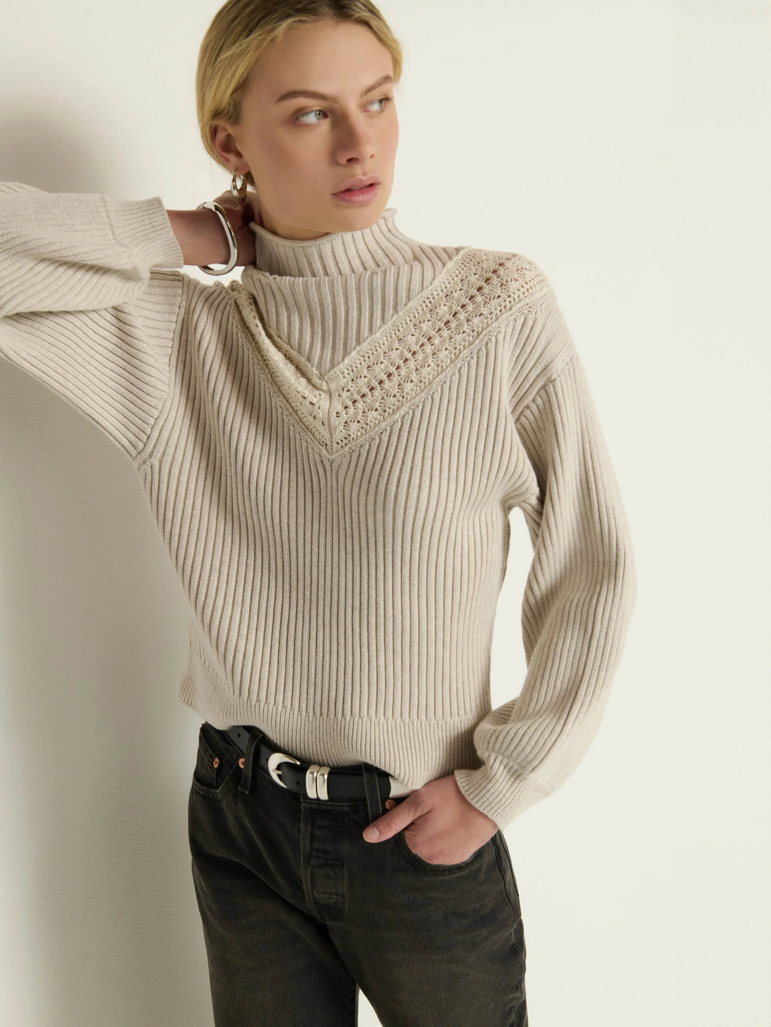 Elastic hem Warm Fashion Cassandra Pullover
