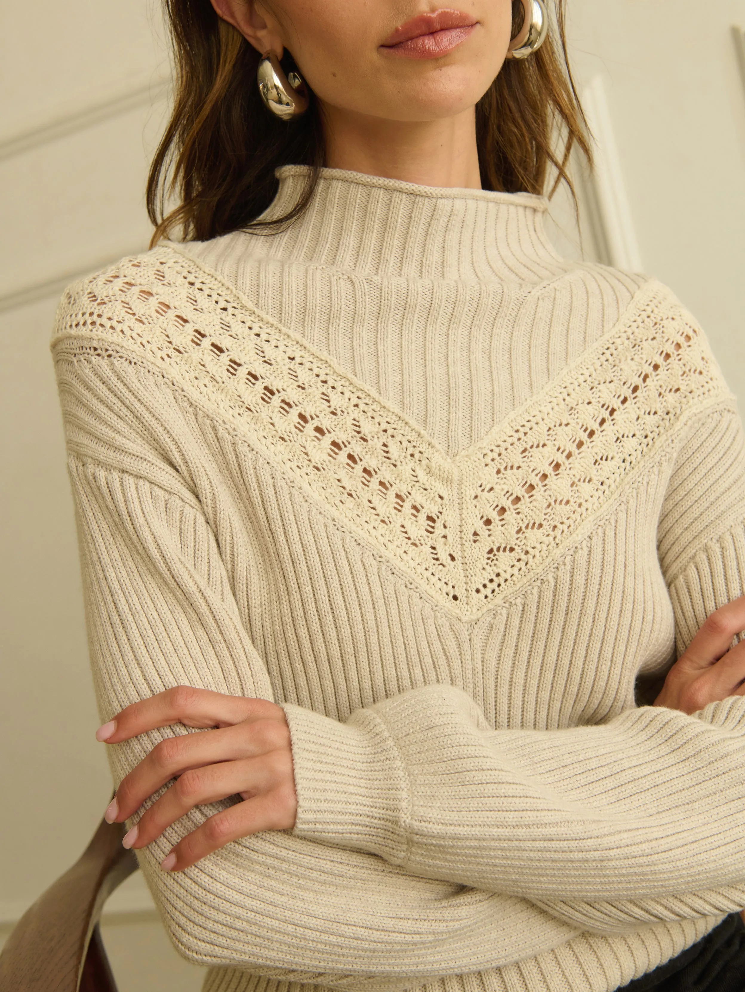 Crew Neck Design Cassandra Pullover