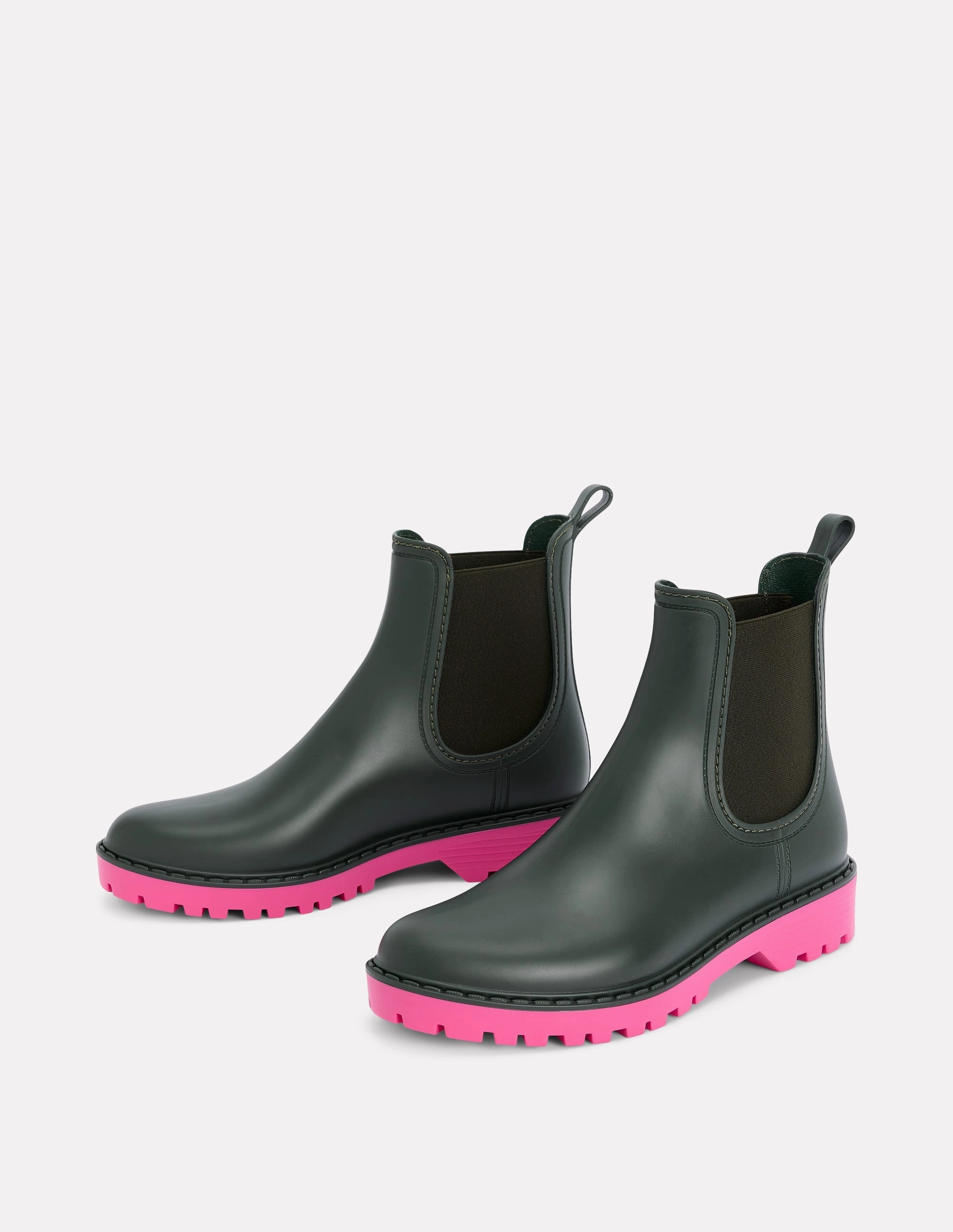 Stain Resistant Chelsea Wellie Boots-Woodland Green