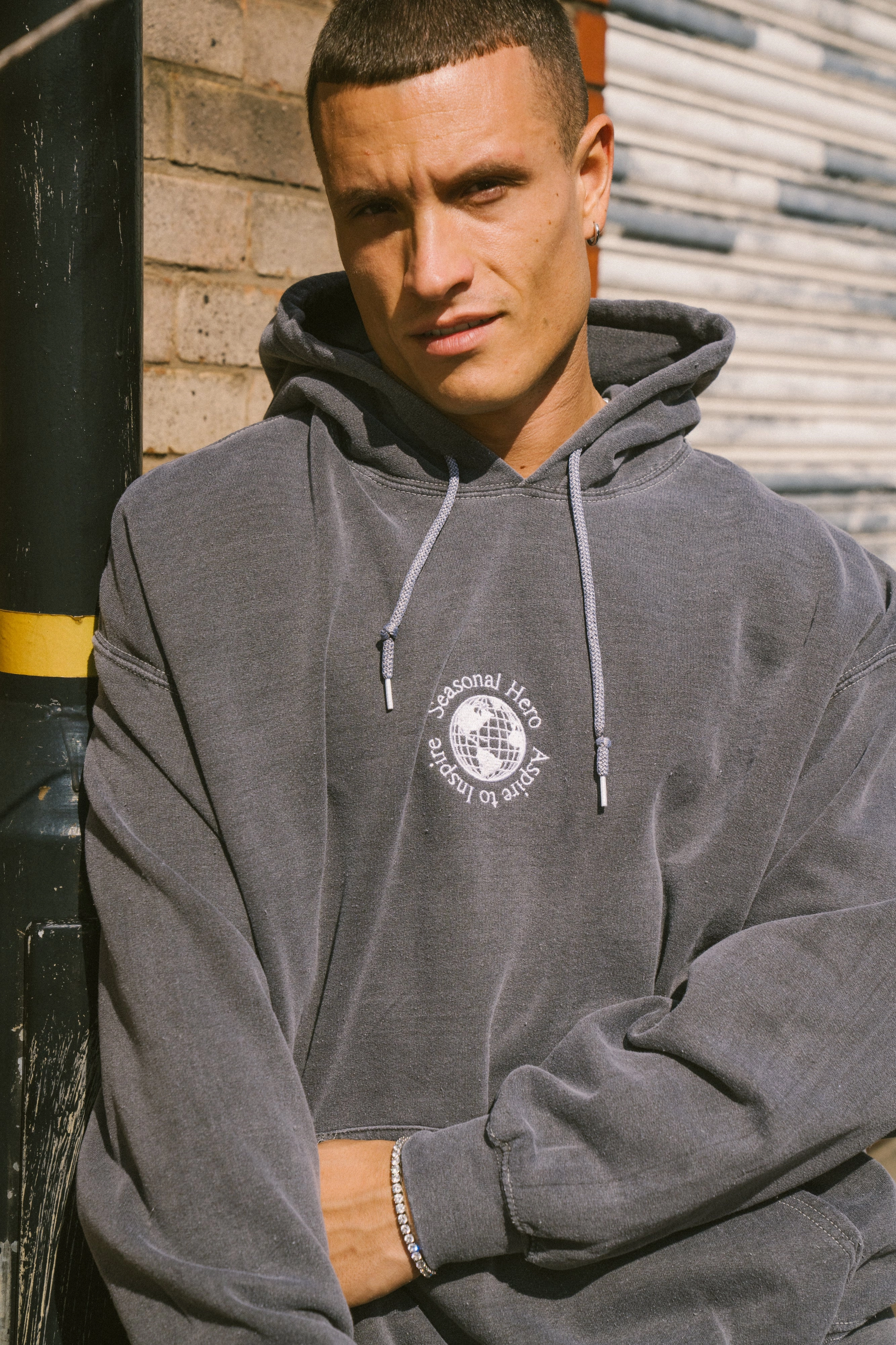 Reinforced Stitching Dad Uniform Seasonal Hero 'Aspire' Embroidered Vintage Washed Hoodie - Charcoal