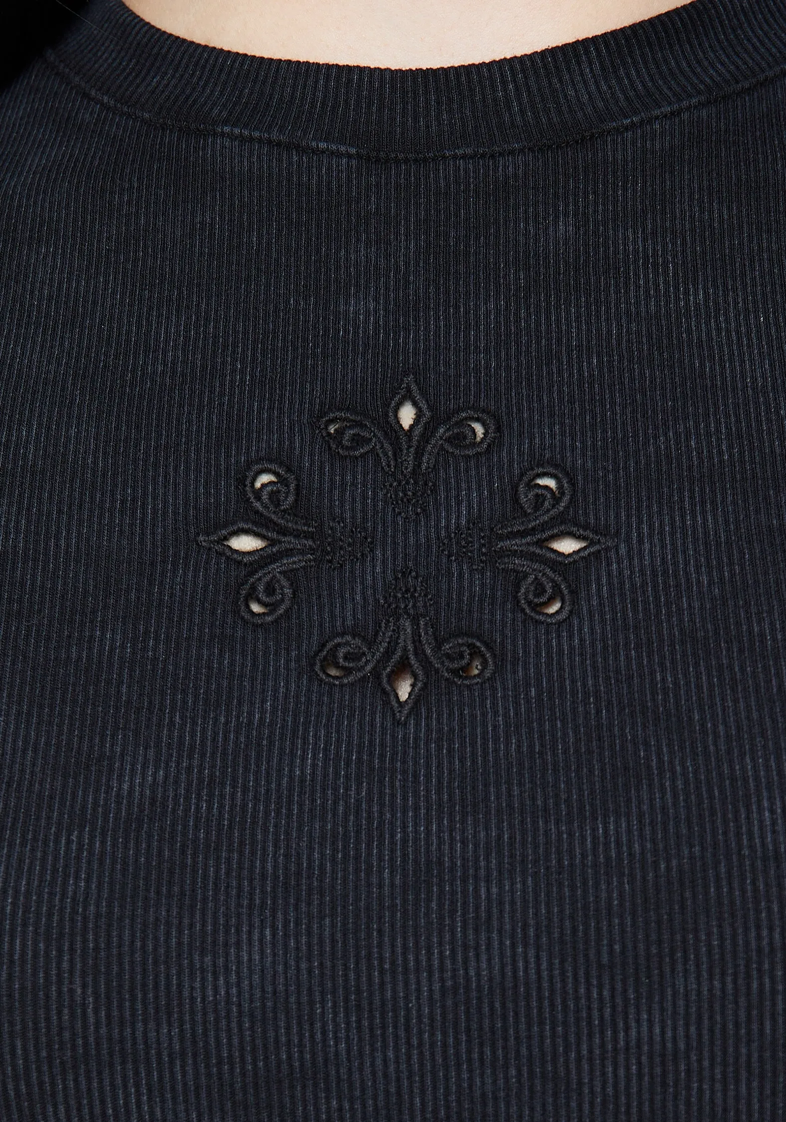 Christina Cotton Cut Out Detail Washed T-Shirt HighDurabilityWeave