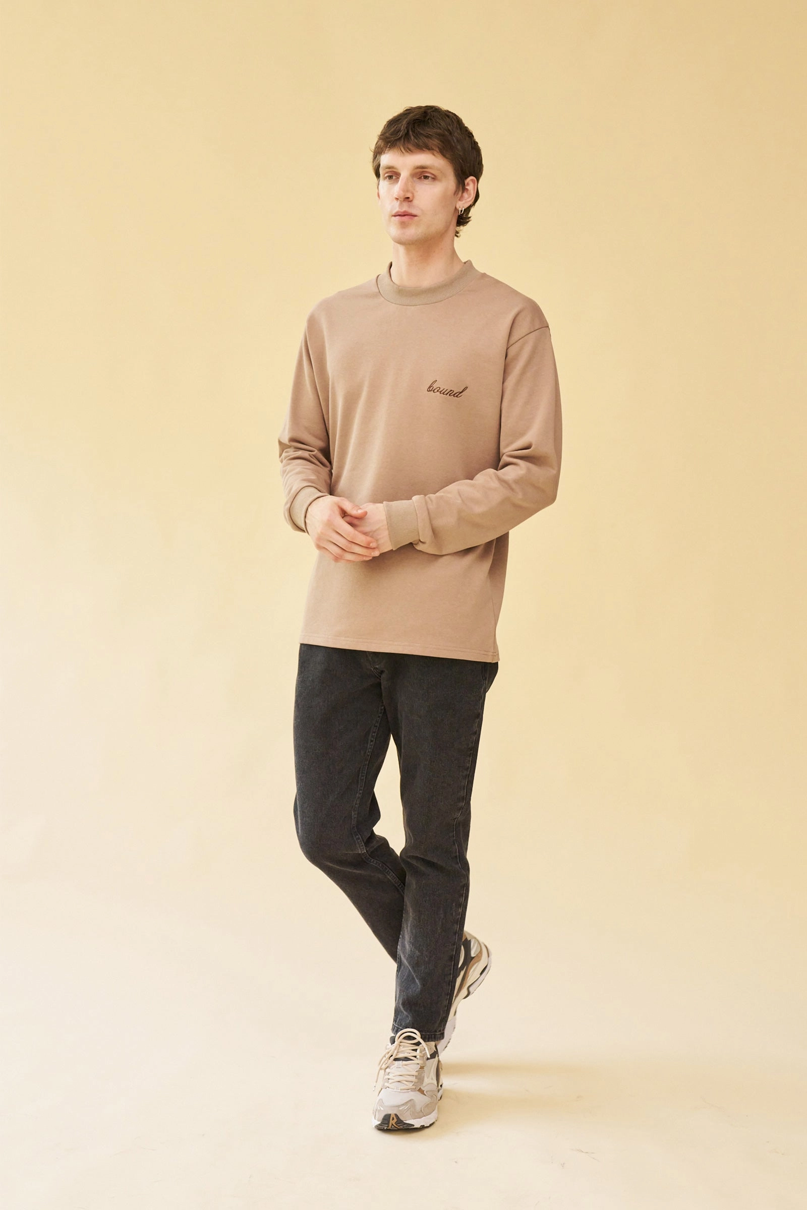 Stylish Outfit bound 'Script' Longsleeve Heavy Tee - Chestnut