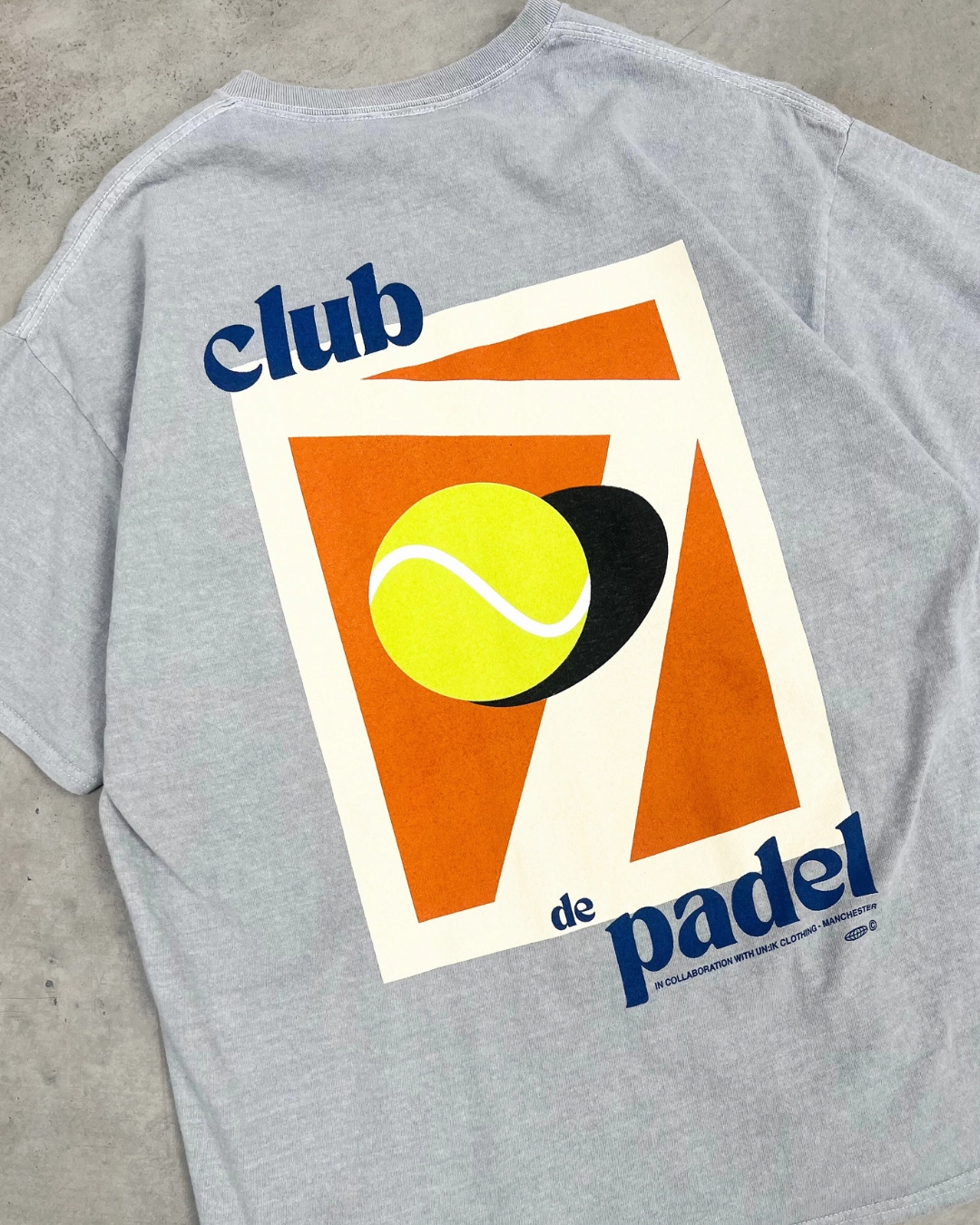 Club de Padel 'Summer Court' Vintage Washed Tee - Ash Timeless Appeal