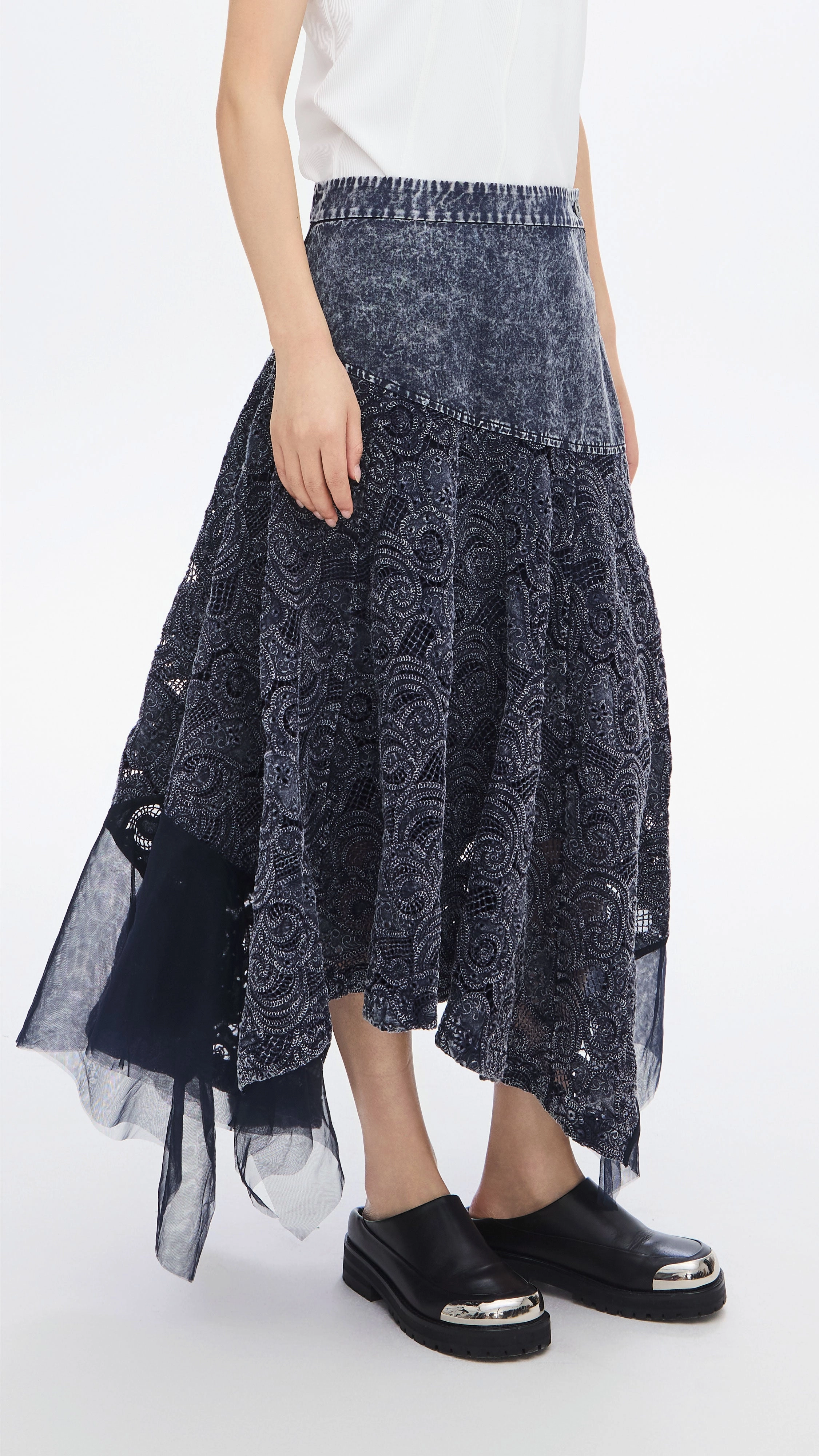 Eco Friendly Dye Cold-dye Lace Skirt
