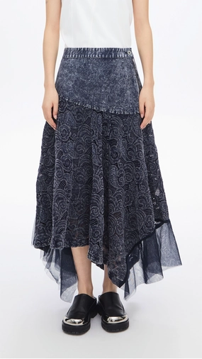 Reinforced Hems Cold-dye Lace Skirt