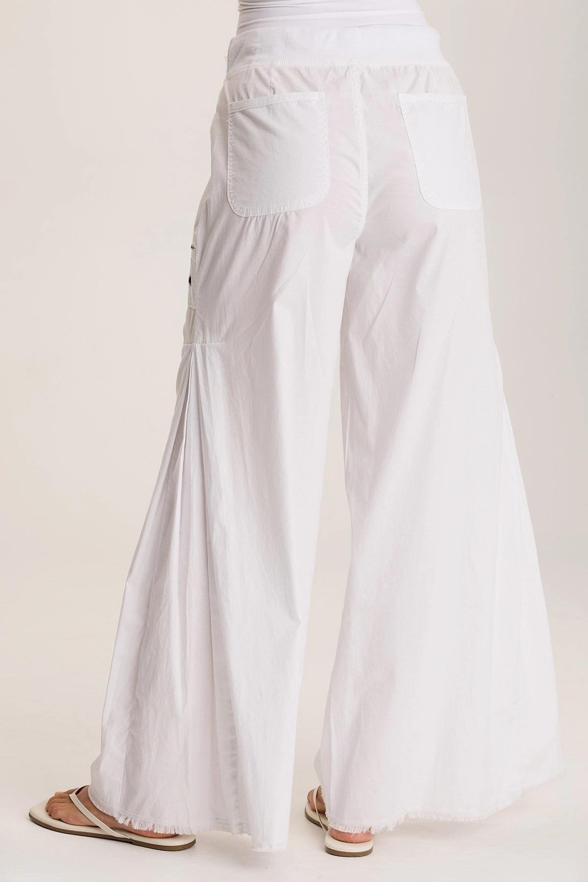 Relax Fit Windproof Design Coline Poplin Wide Leg Pant